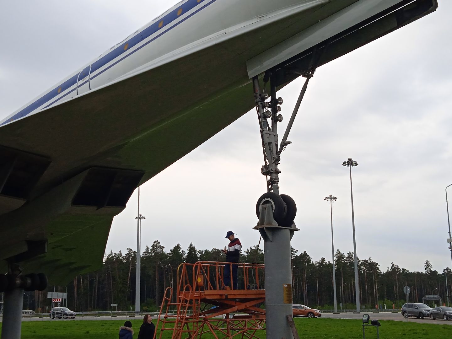 Ту-144, памятник, монумент, традиция, взлётное, положение, Жуковский