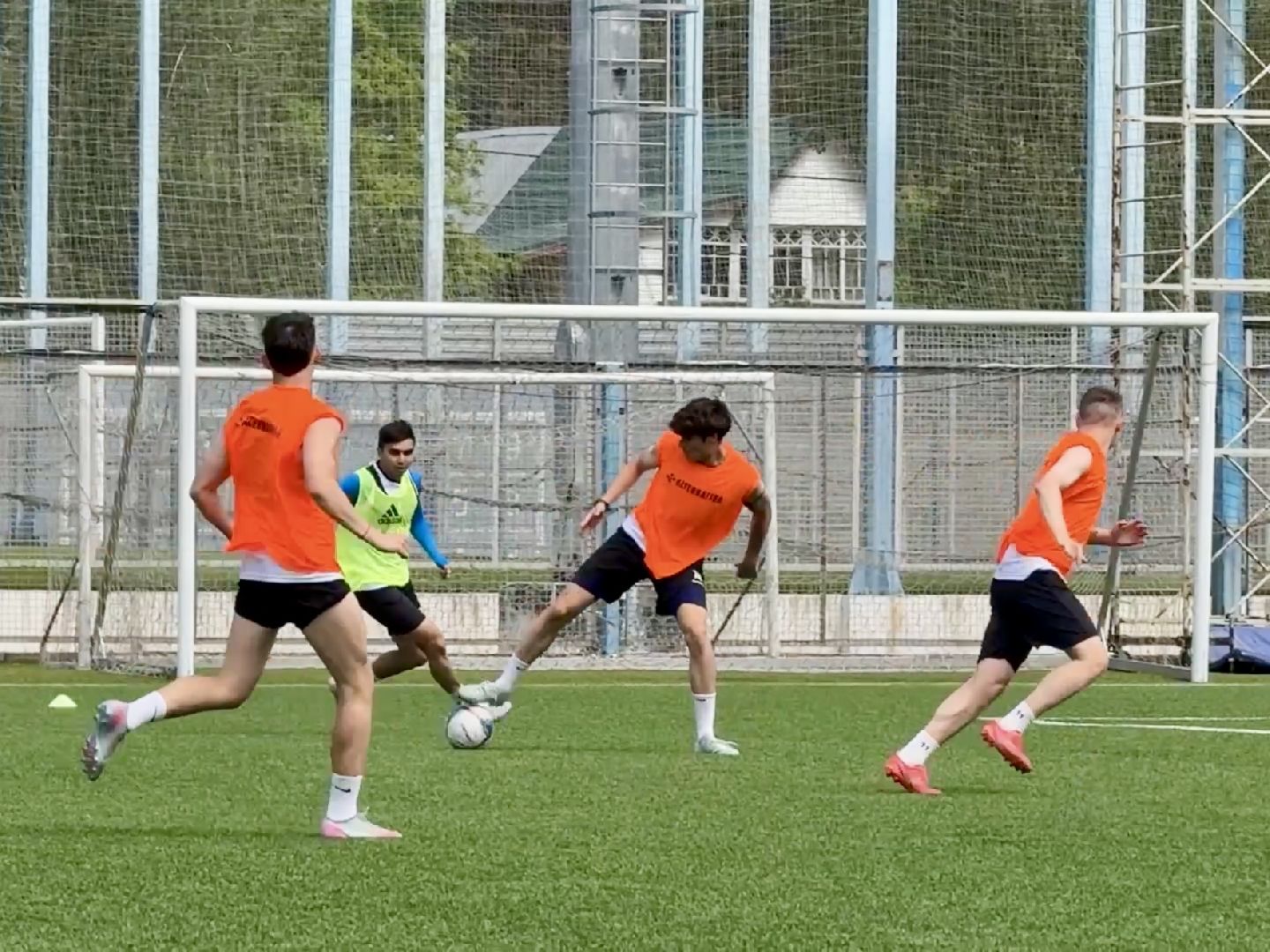 раменское, сатурн, сатурн в кратово, леон сатурн, футбол,