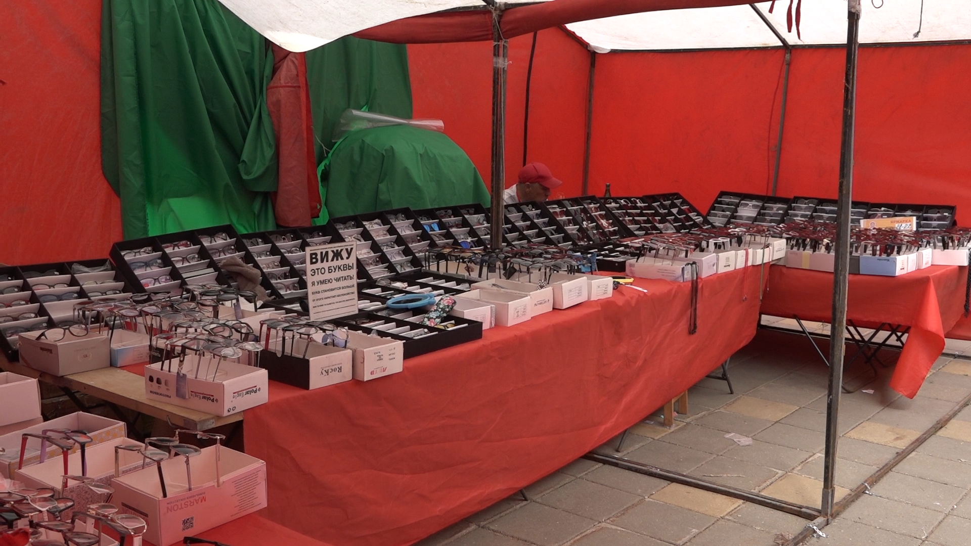 сезонная ярмарка товаров, власиха продовольственная ярмарка, ярмарка во власихе, товары на ярмарке, выездная ярмарка,