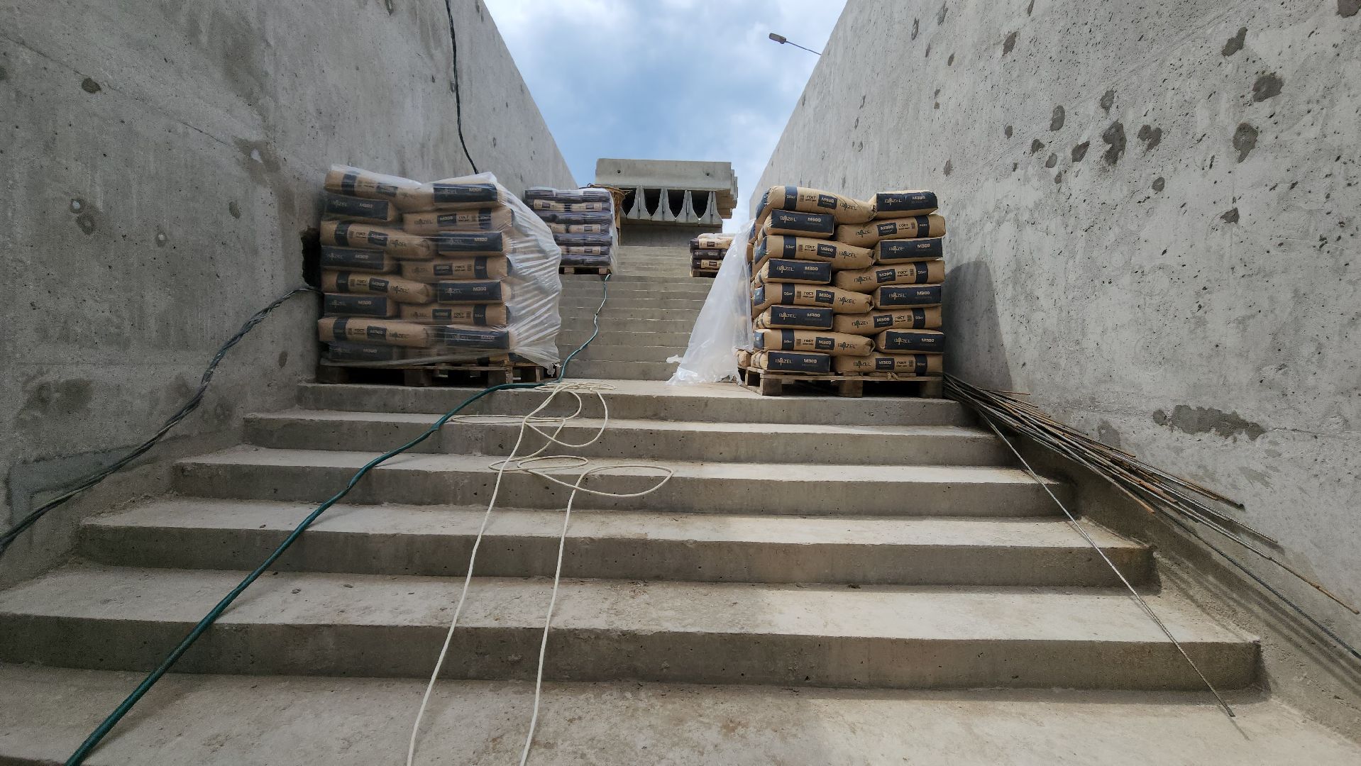 красногорск, путилково, туннель, подземный пешеходный переход,