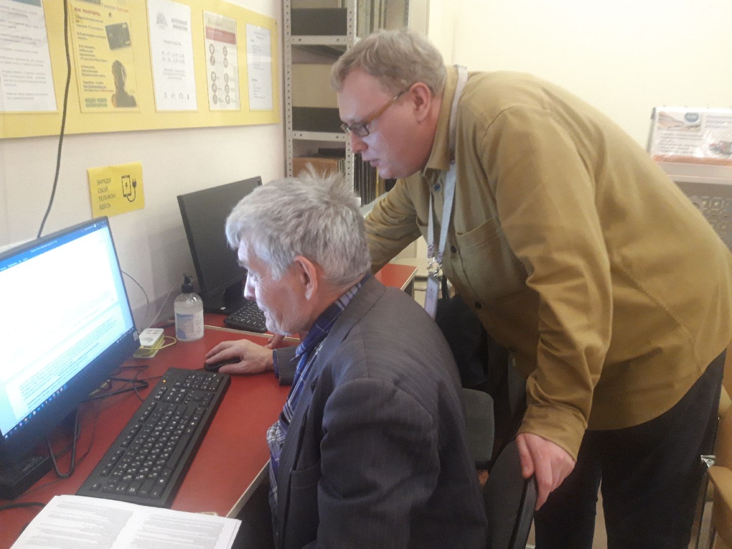 пенсионеры, доброе дело,