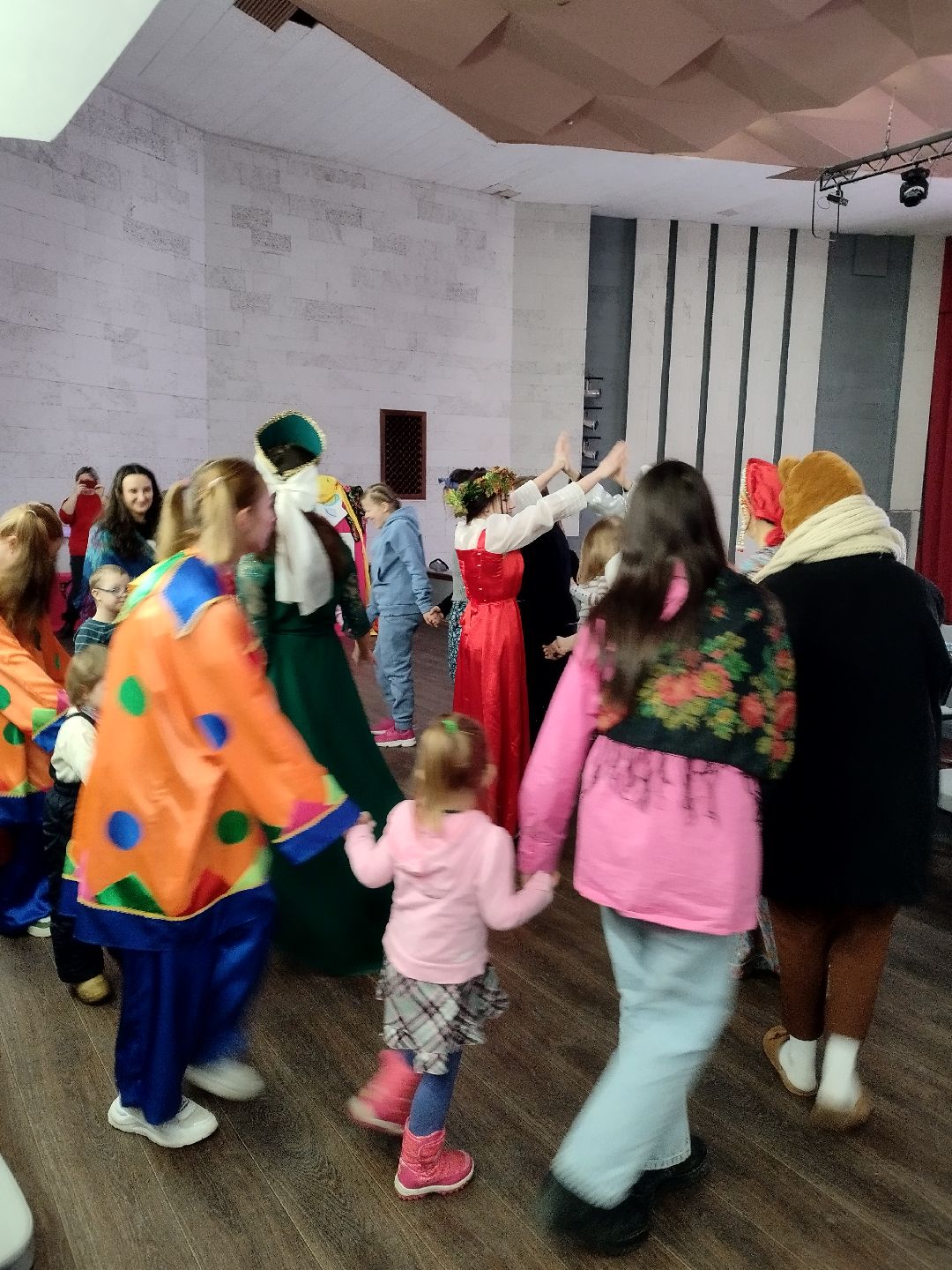 Истра, праздник, дети-инвалиды, волонтеры,