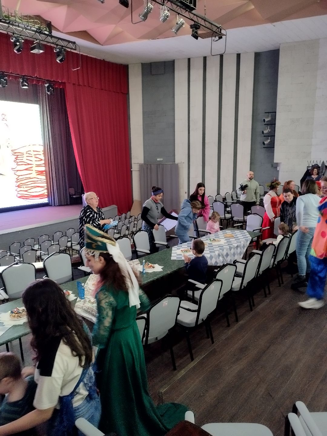 Истра, праздник, дети-инвалиды, волонтеры,