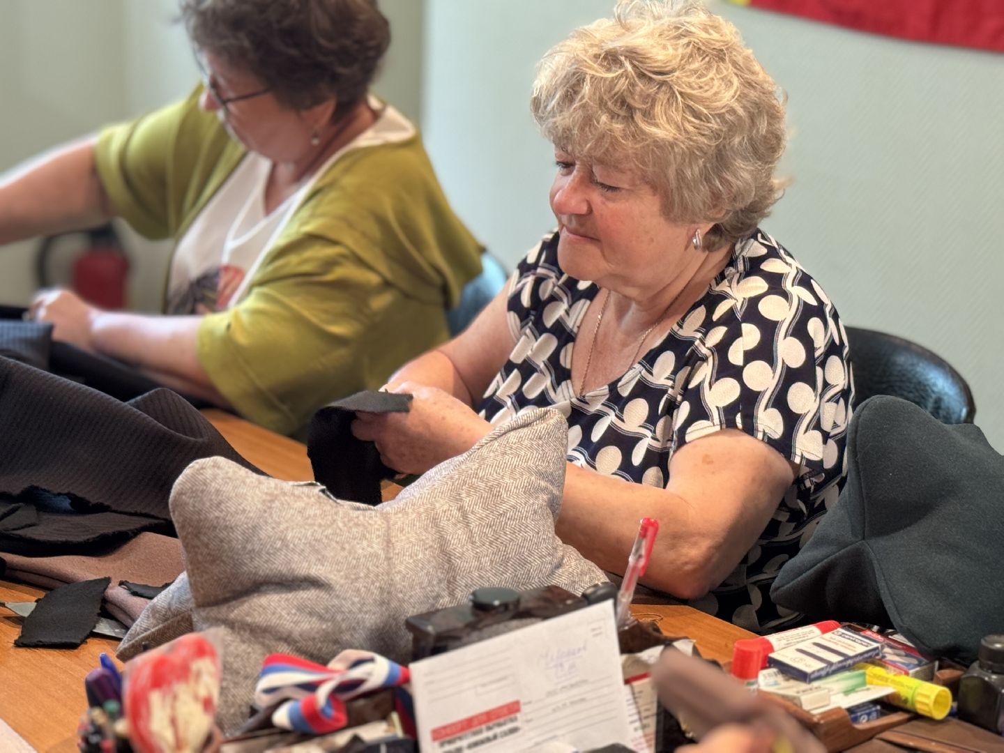 фонд защита, балашиха, активное долголетие балашиха, подушки косточки для сво, помощь сво,