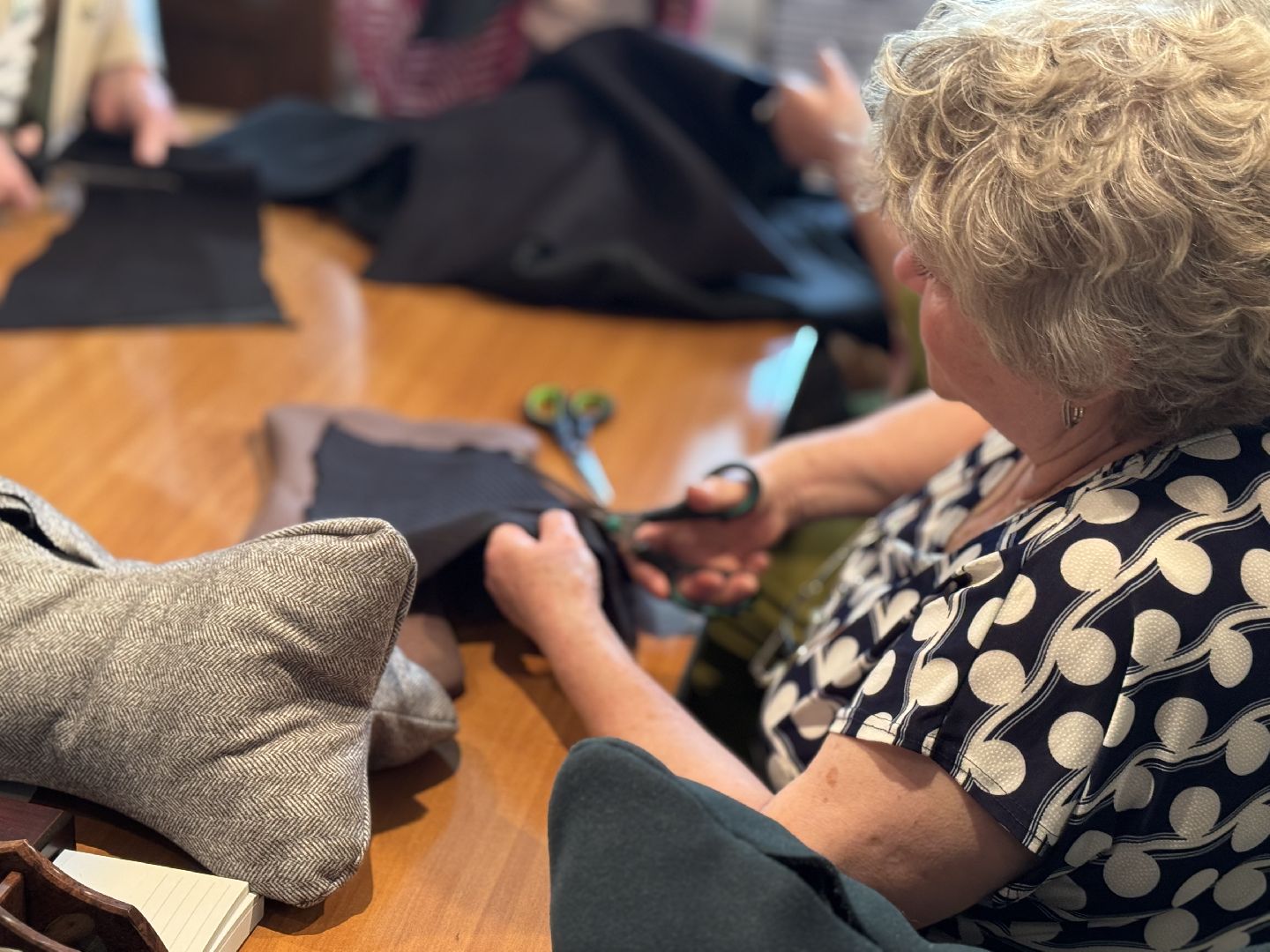 фонд защита, балашиха, активное долголетие балашиха, подушки косточки для сво, помощь сво,