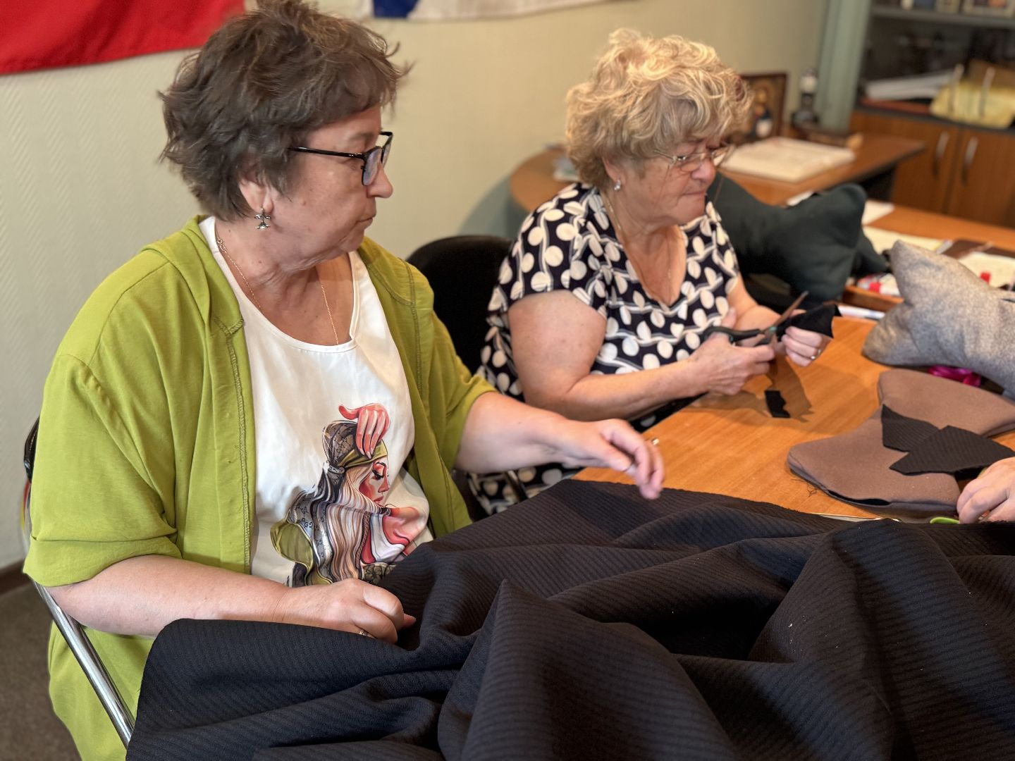 фонд защита, балашиха, активное долголетие балашиха, подушки косточки для сво, помощь сво,