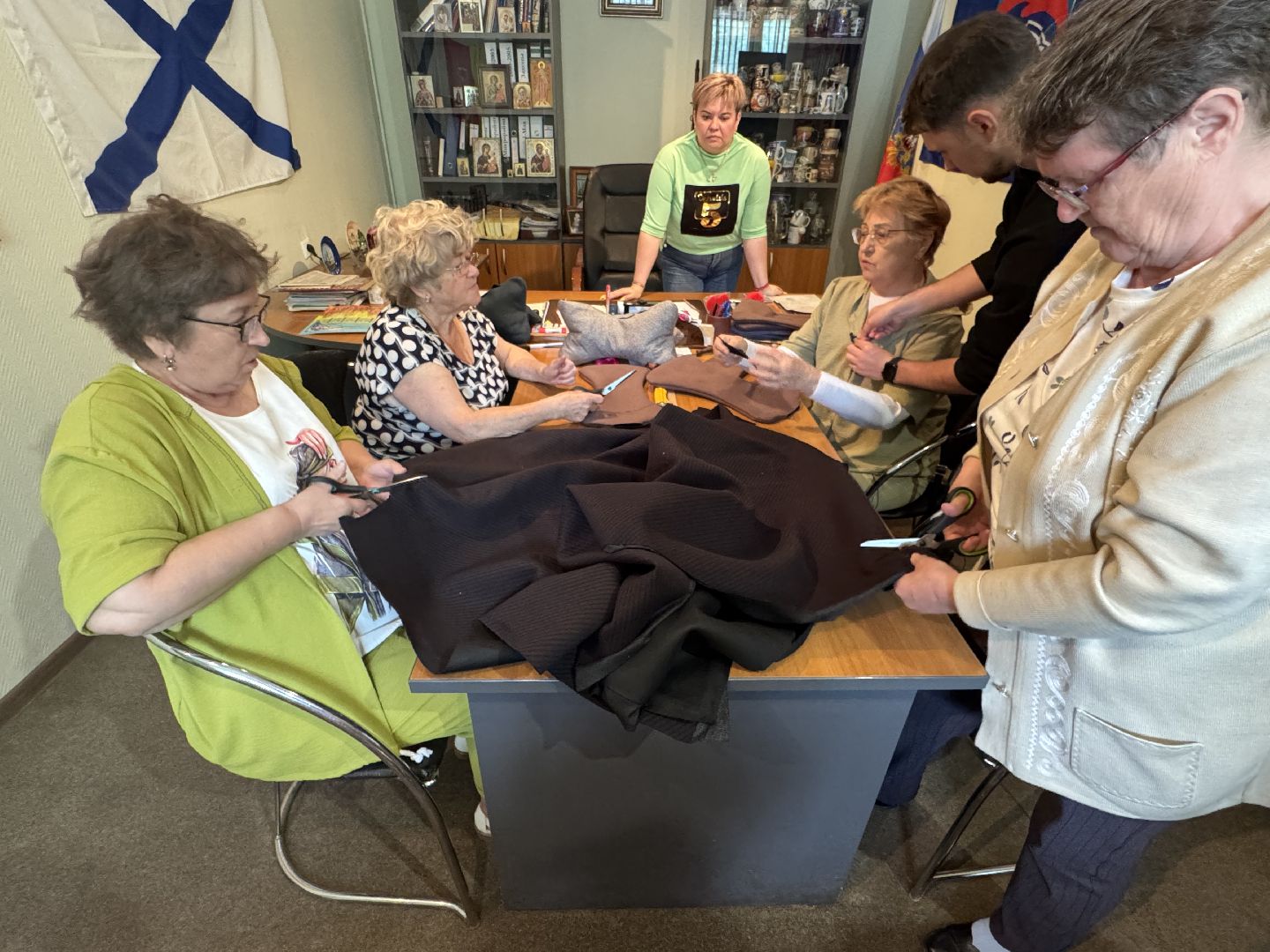 фонд защита, балашиха, активное долголетие балашиха, подушки косточки для сво, помощь сво,