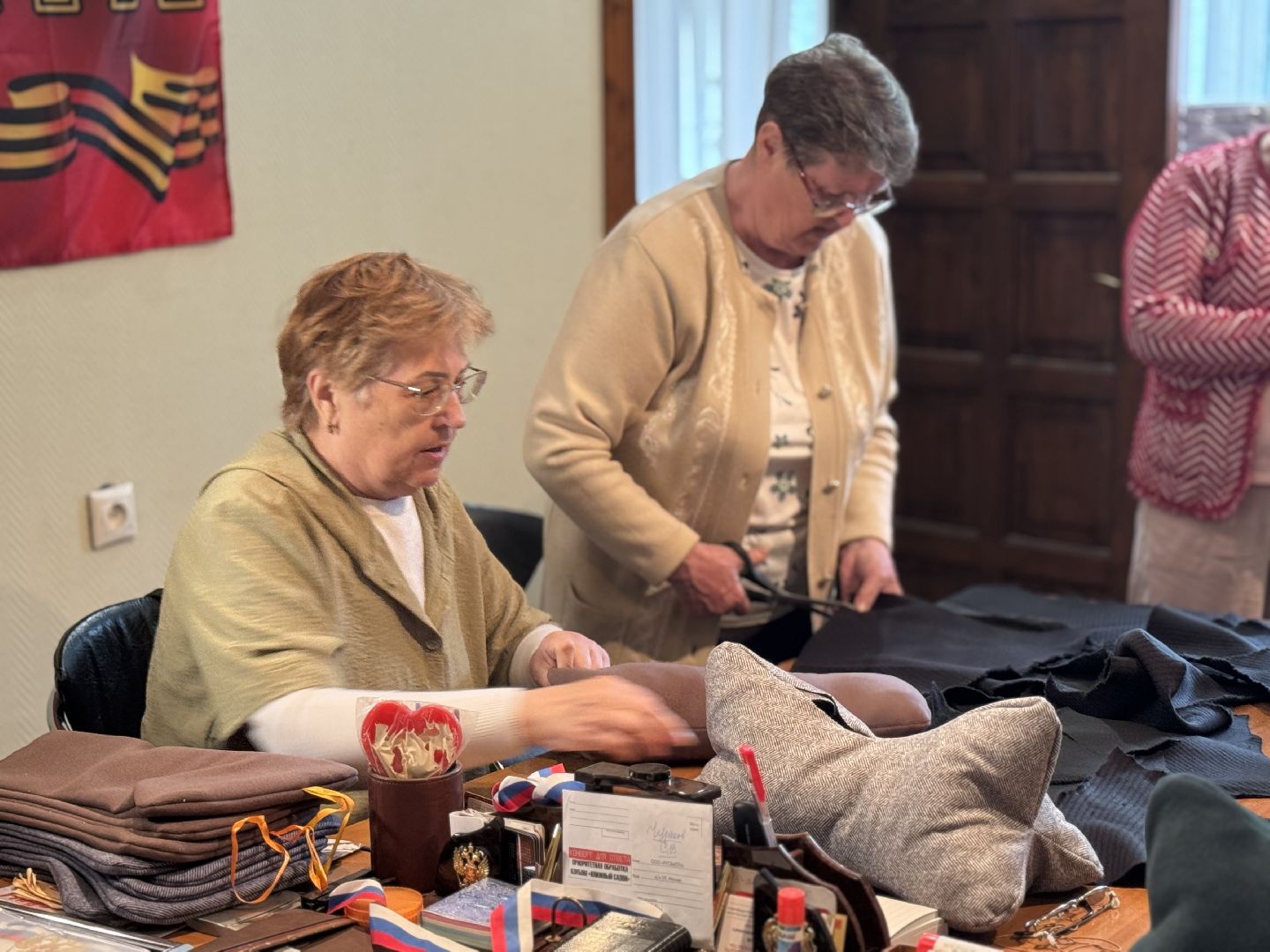 фонд защита, балашиха, активное долголетие балашиха, подушки косточки для сво, помощь сво,