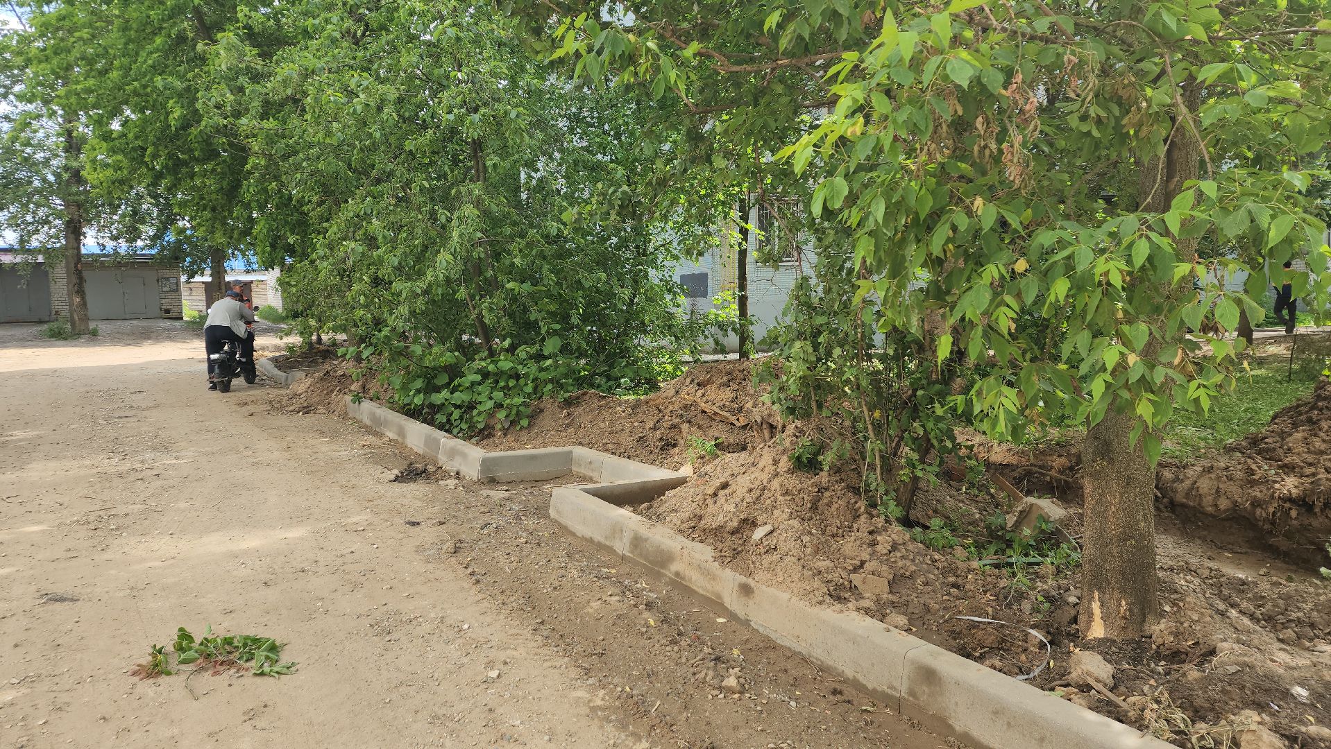 ивантеевка, вертикалки, дворовая территория, благоустройсво, комплексное благоустройство,парковки, тротуары, контейнерная площадка,