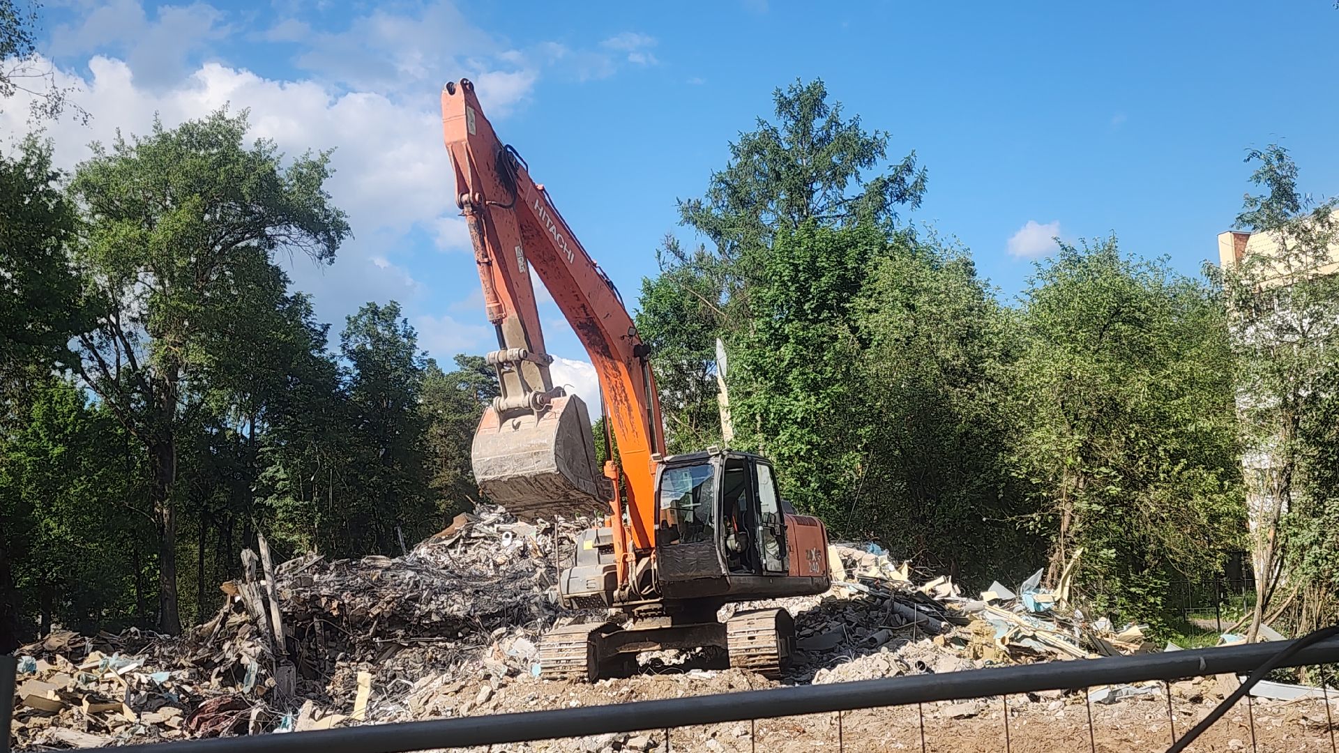 Снос дома,  ЖКХ, Аварийное жилье, Расселение из аварийных домов ,