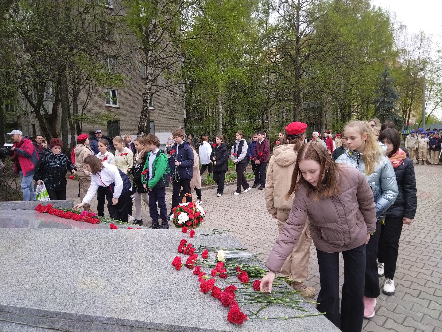 Мытищи, ВОВ, ветераны, возложение цветов, памятная стела