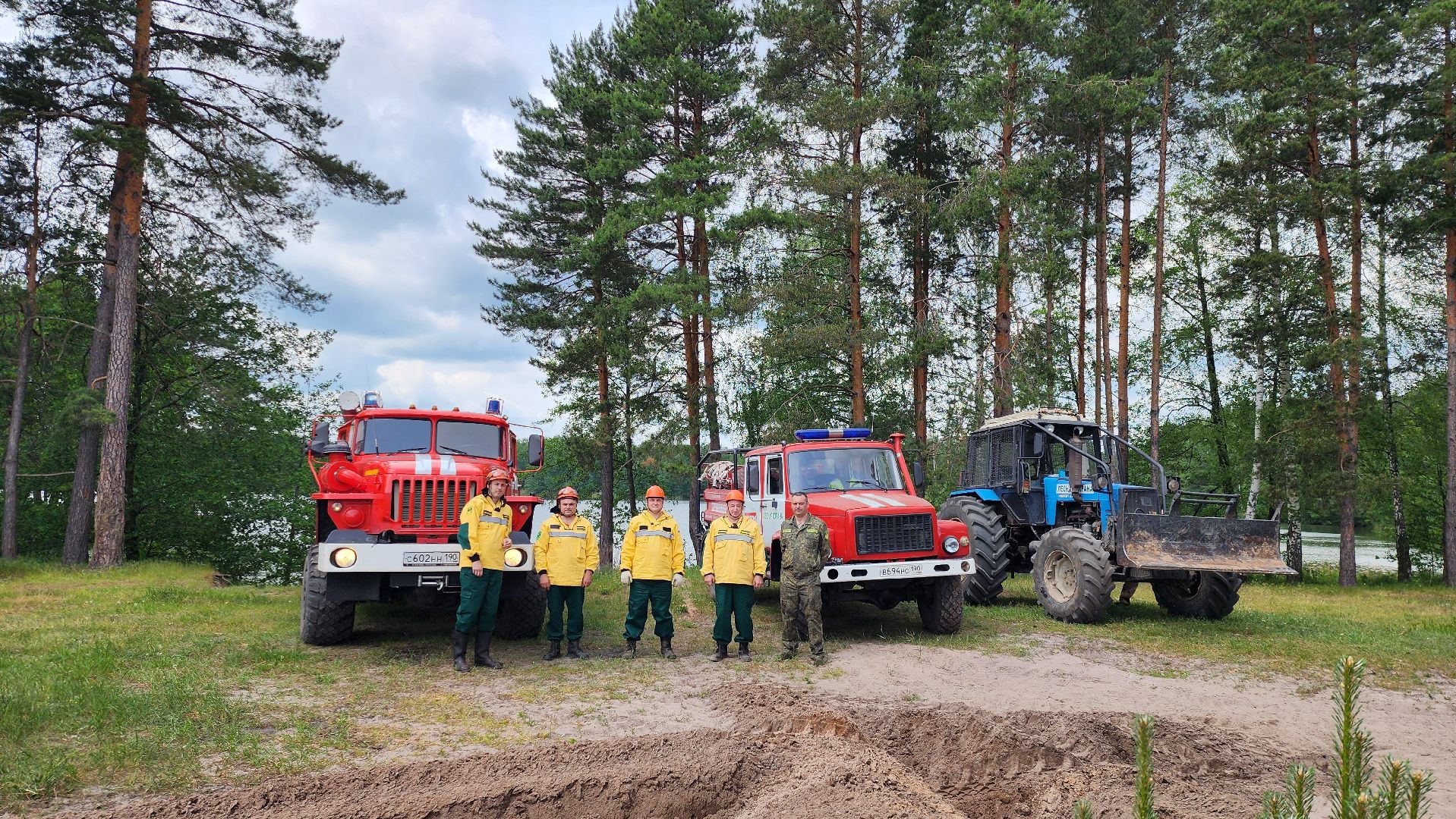 Луховицы, Учения,