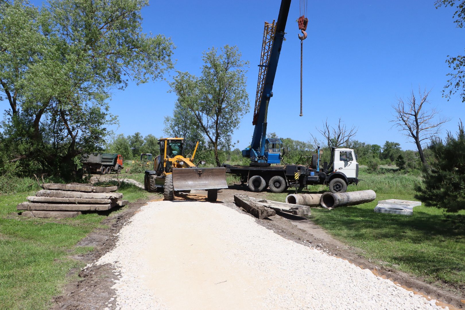 ремонт дороги, крутовец, серебряные пруды,