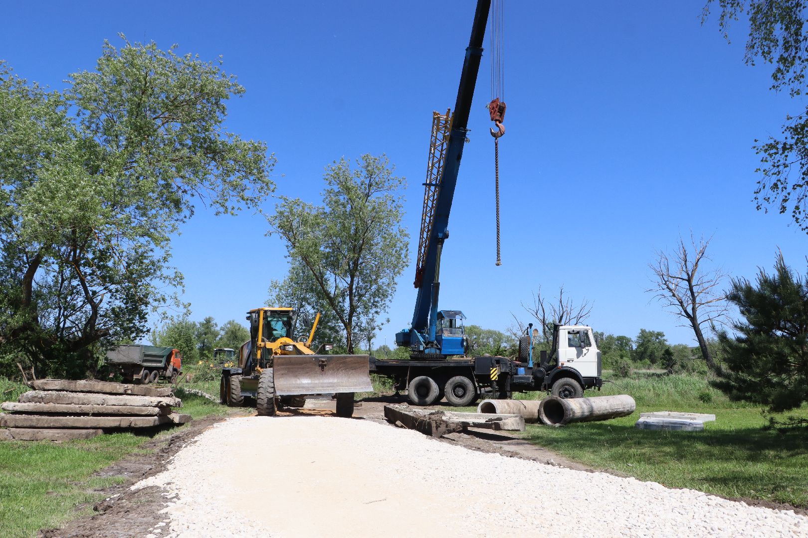 ремонт дороги, крутовец, серебряные пруды,