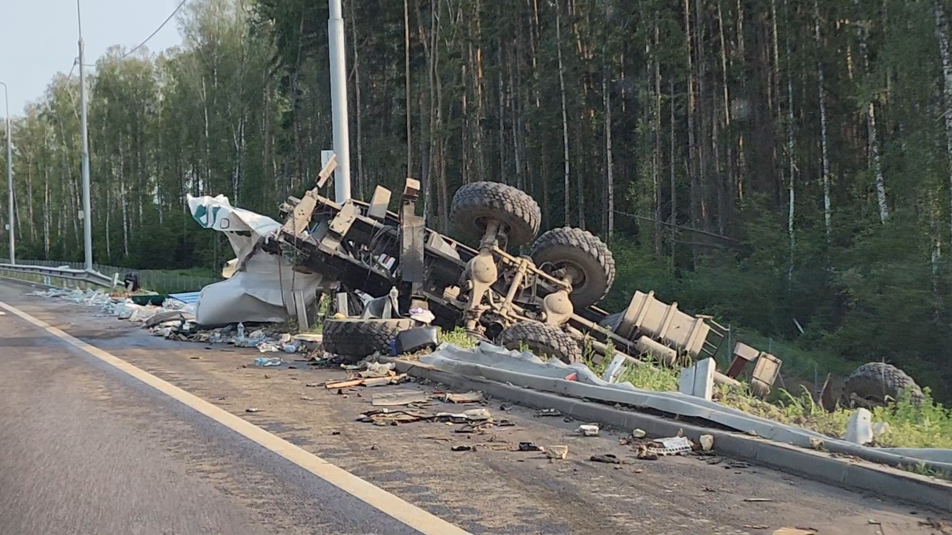 дтп на трассе м5 урал, дтп раменский округ, авария с двумя большегрузами,