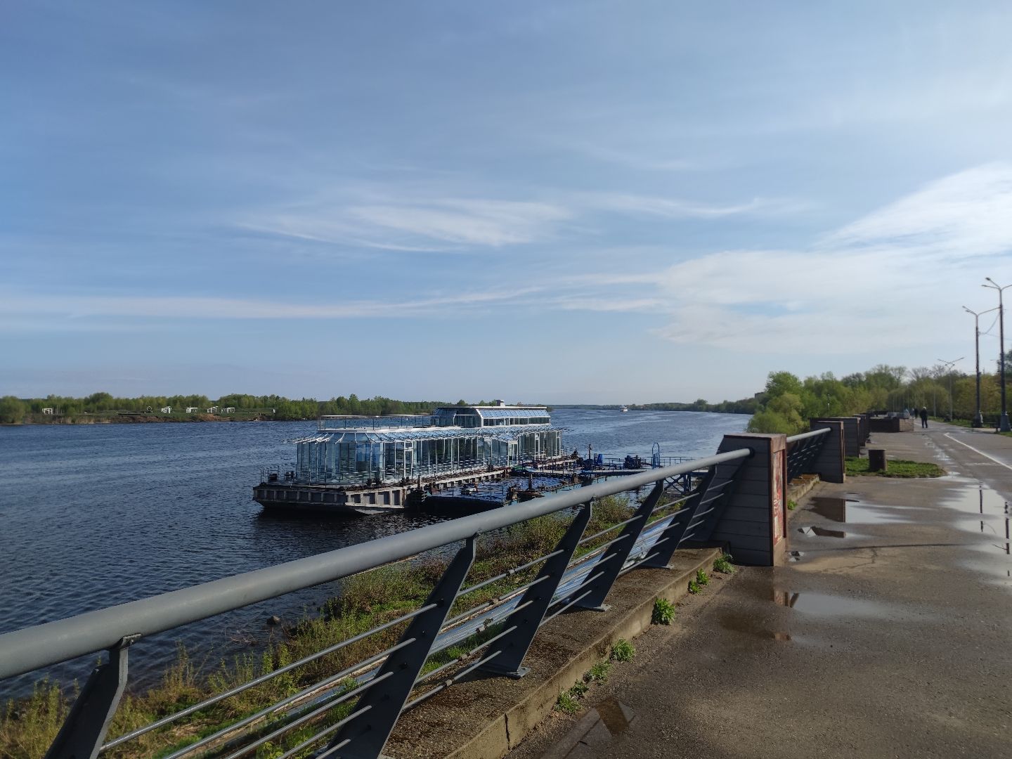 круизные туристы, речная навигация, Дубна