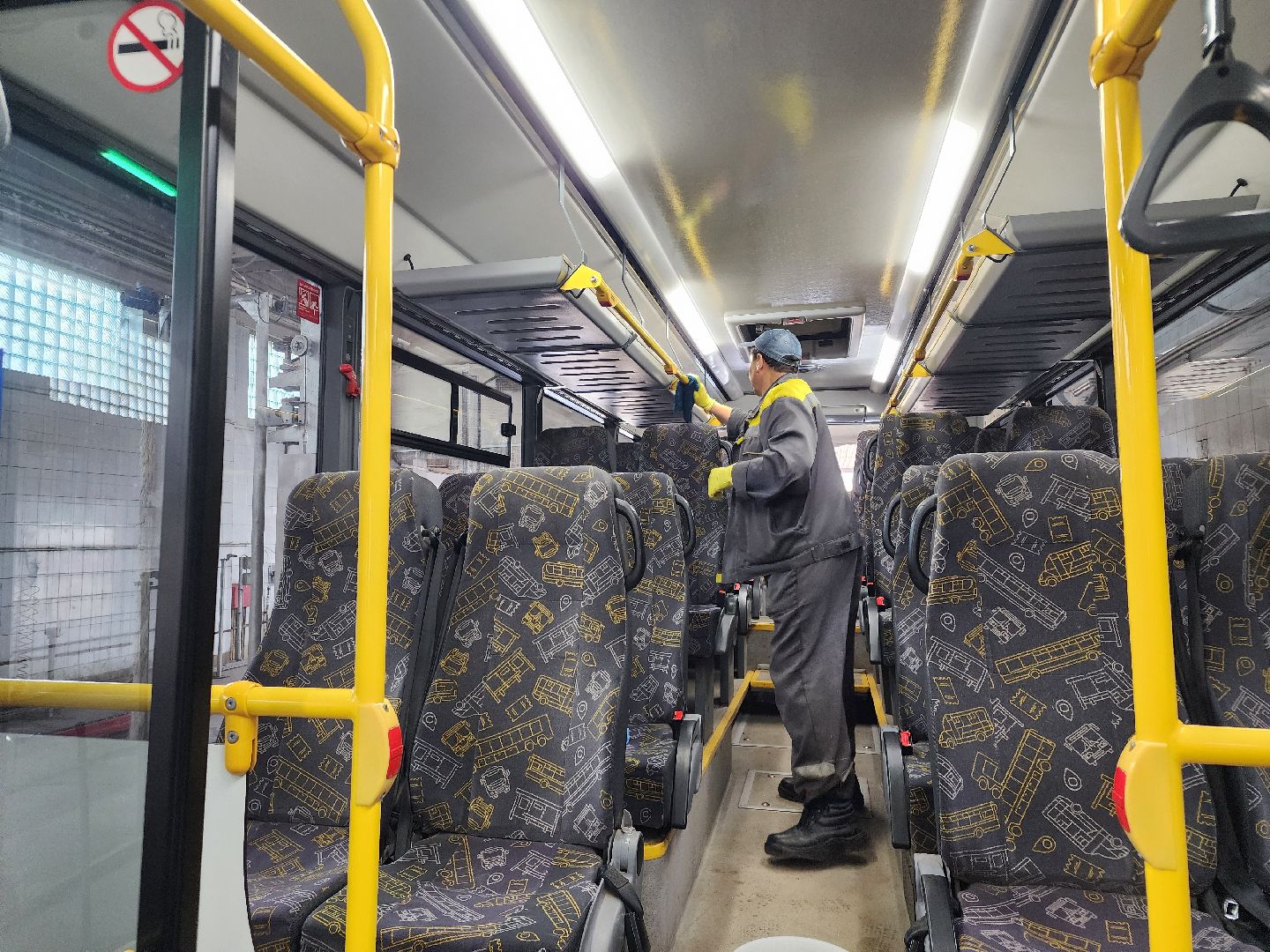 мострансавто, пушкинский городской округ, Уборка автобусов, Чистый автобус,