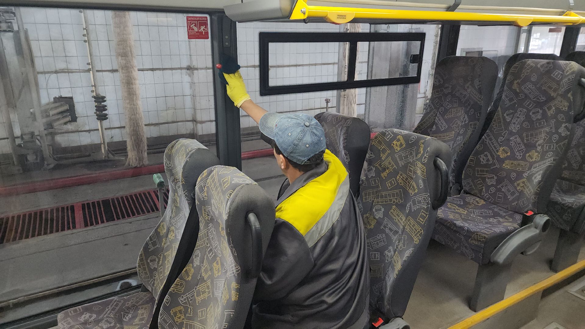 мострансавто, пушкинский городской округ, Уборка автобусов, Чистый автобус,