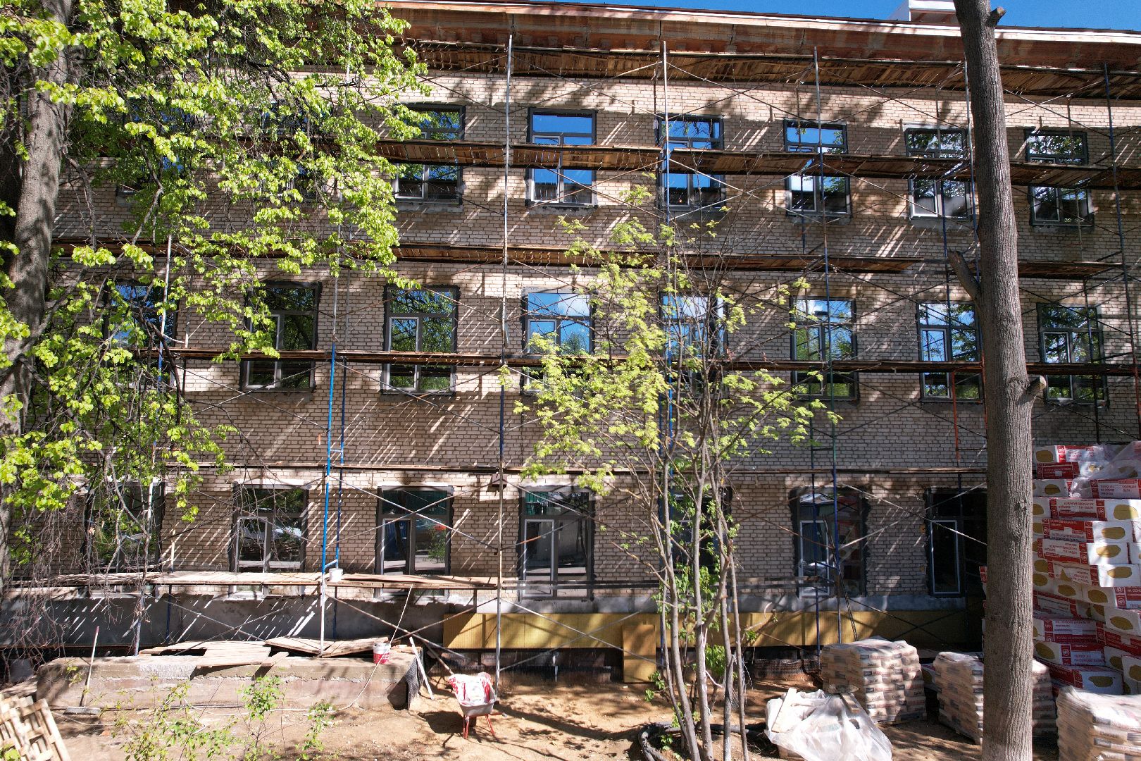 Поликлиника 1 в Королеве , видео с коптера, капремонт поликлиники королев,