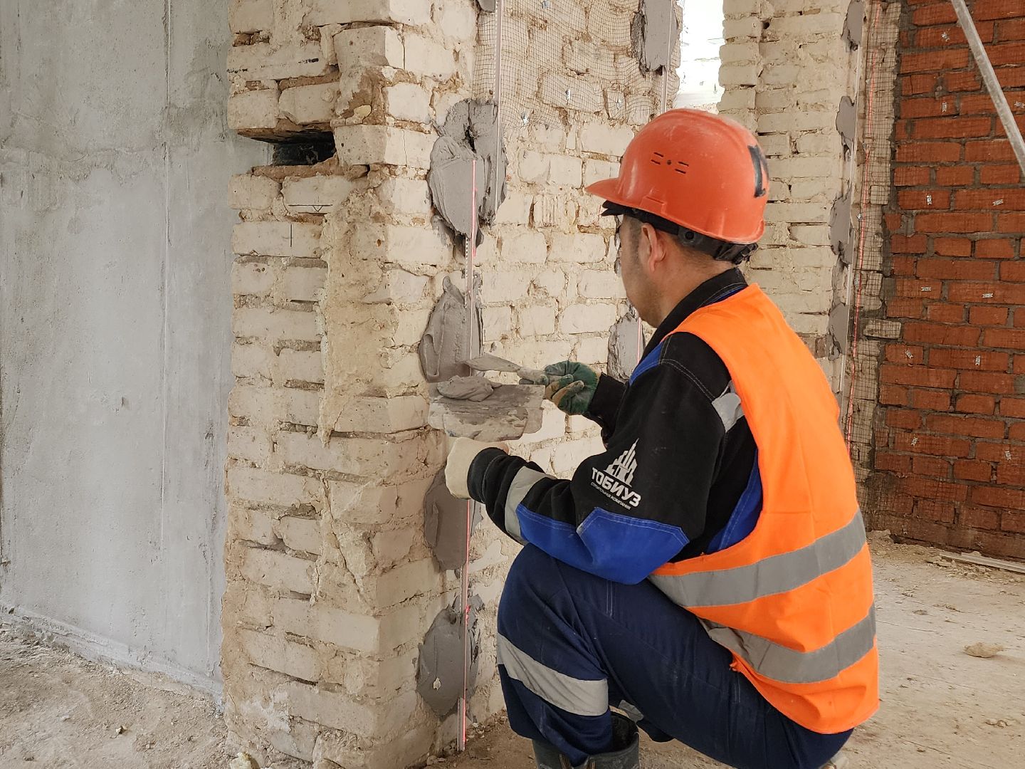 чехов, центр детского творчества, капитальный ремонт, реконструкция, капремонт, обновление,  демонтаж старых окон, замена оконных блоков, стеклопакеты,прокладка инженерных сетей, внутренняя отделка помещений, фасадные и кровельные работы,госпрограмма московской области,