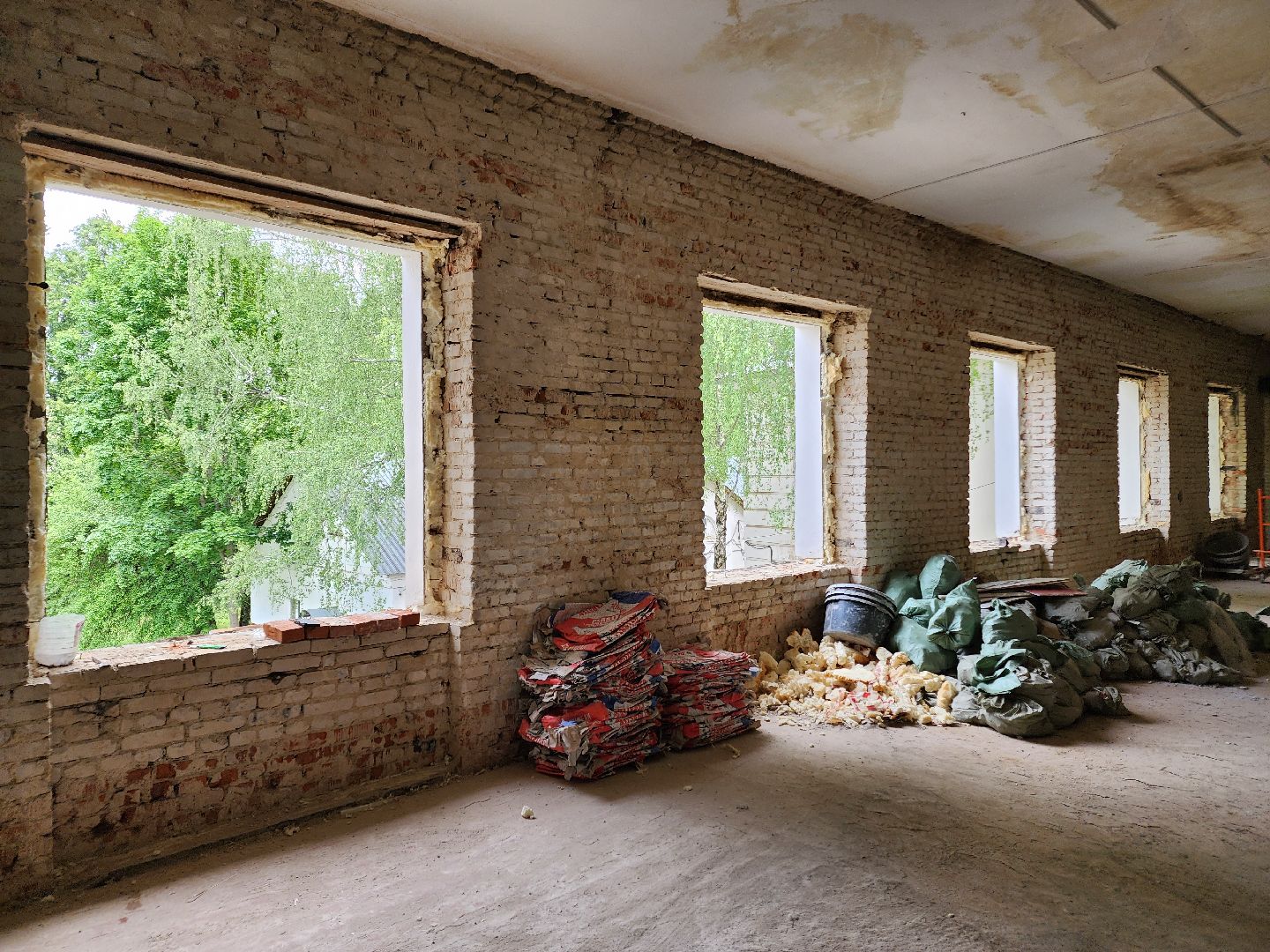 чехов, центр детского творчества, капитальный ремонт, реконструкция, капремонт, обновление,  демонтаж старых окон, замена оконных блоков, стеклопакеты,прокладка инженерных сетей, внутренняя отделка помещений, фасадные и кровельные работы,госпрограмма московской области,