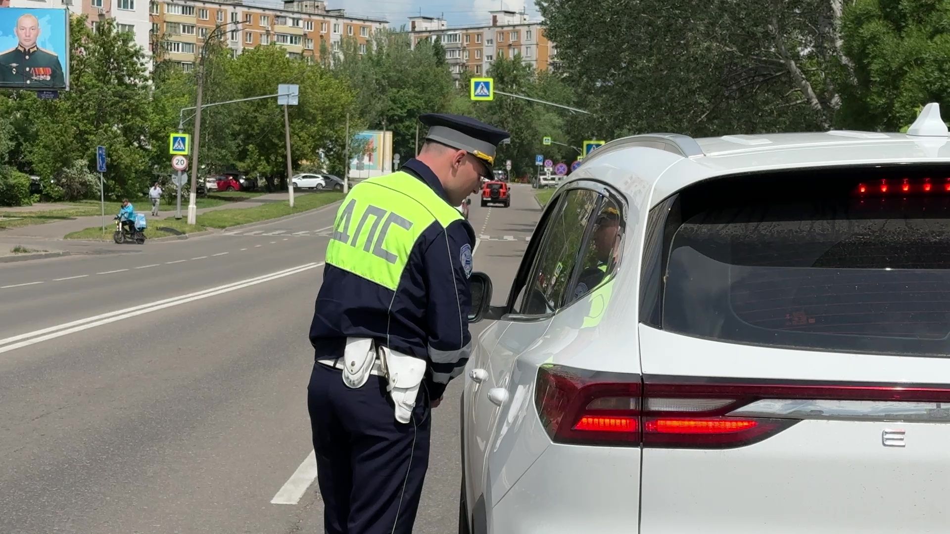 Реутов, ГИБДД, рейд, ребенок - пассажир, детское кресло, перевозка детей,