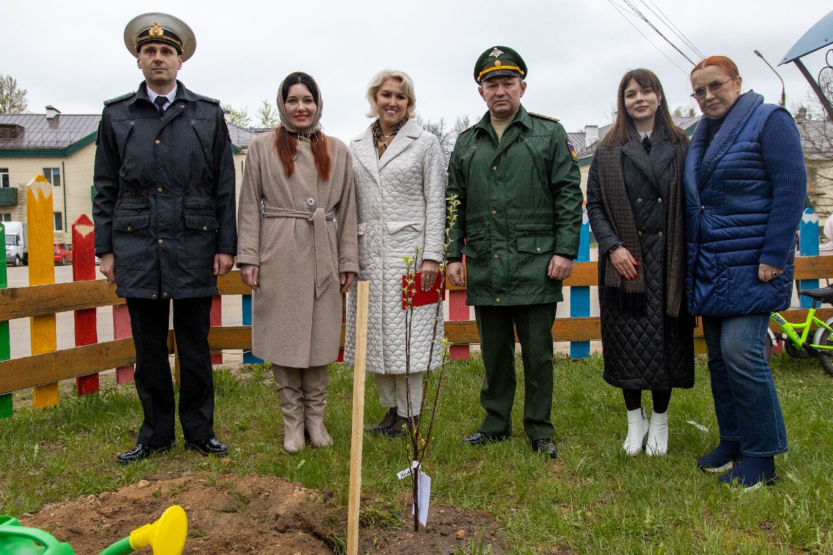 Можайск, Можайский городской округ, Подмосковье, благоустройство, экология, акция, посади дерево, парк семьи, военнослужащие, Иван Конев