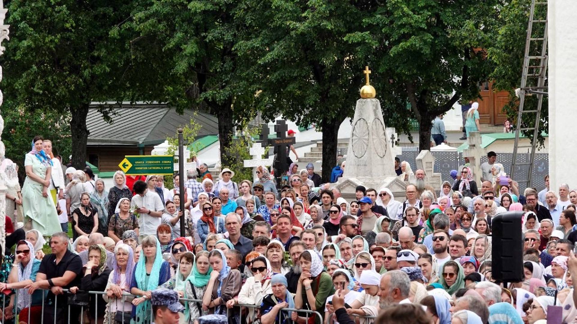 патриарх кирилл ,  сергиев посад , сергиево-посадский городской округ, вера, троица, троице-сергиева лавра ,