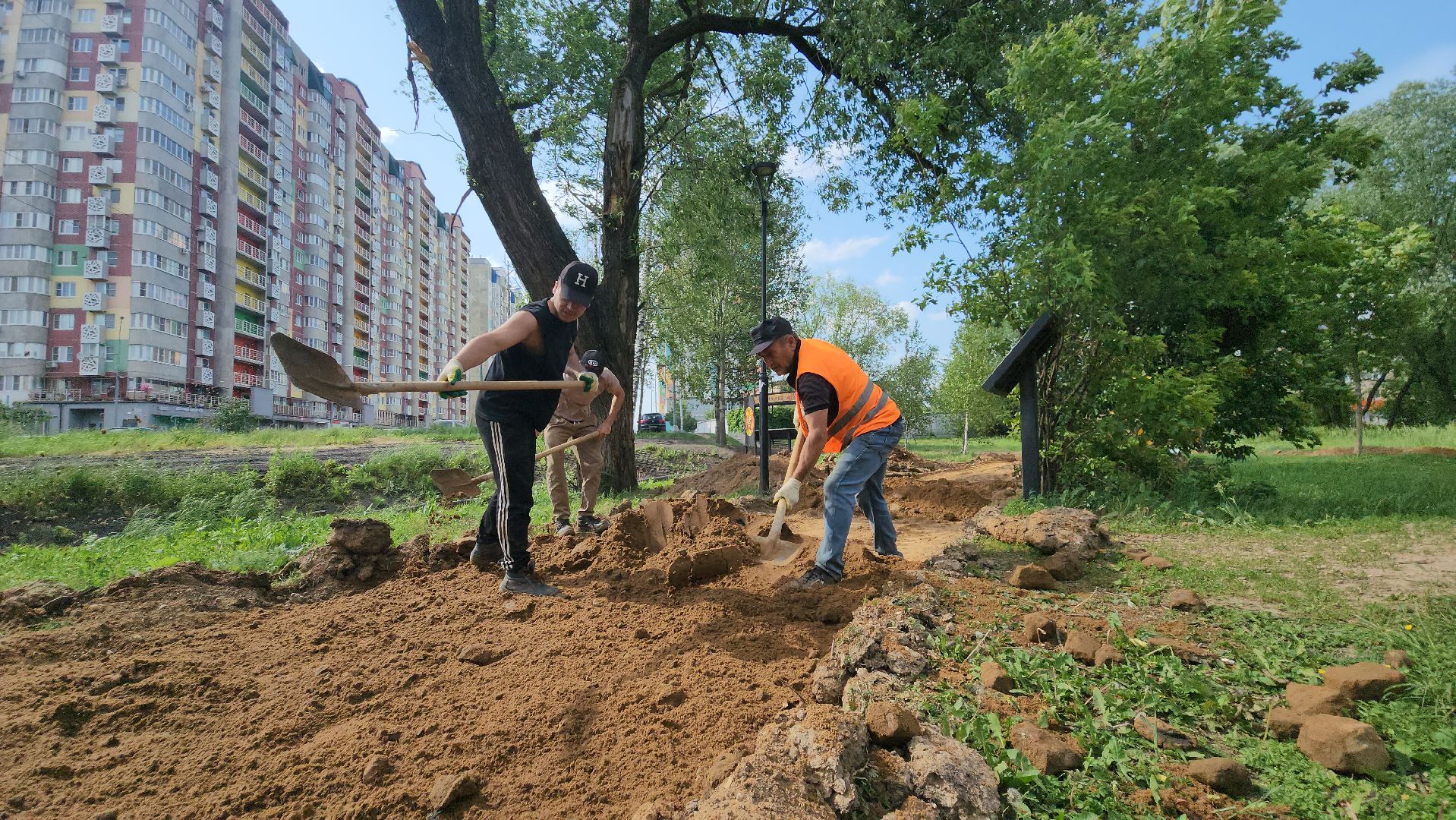 Парк, благоуйстройство, Лобня, Тропинки, пешеходные дороги,
