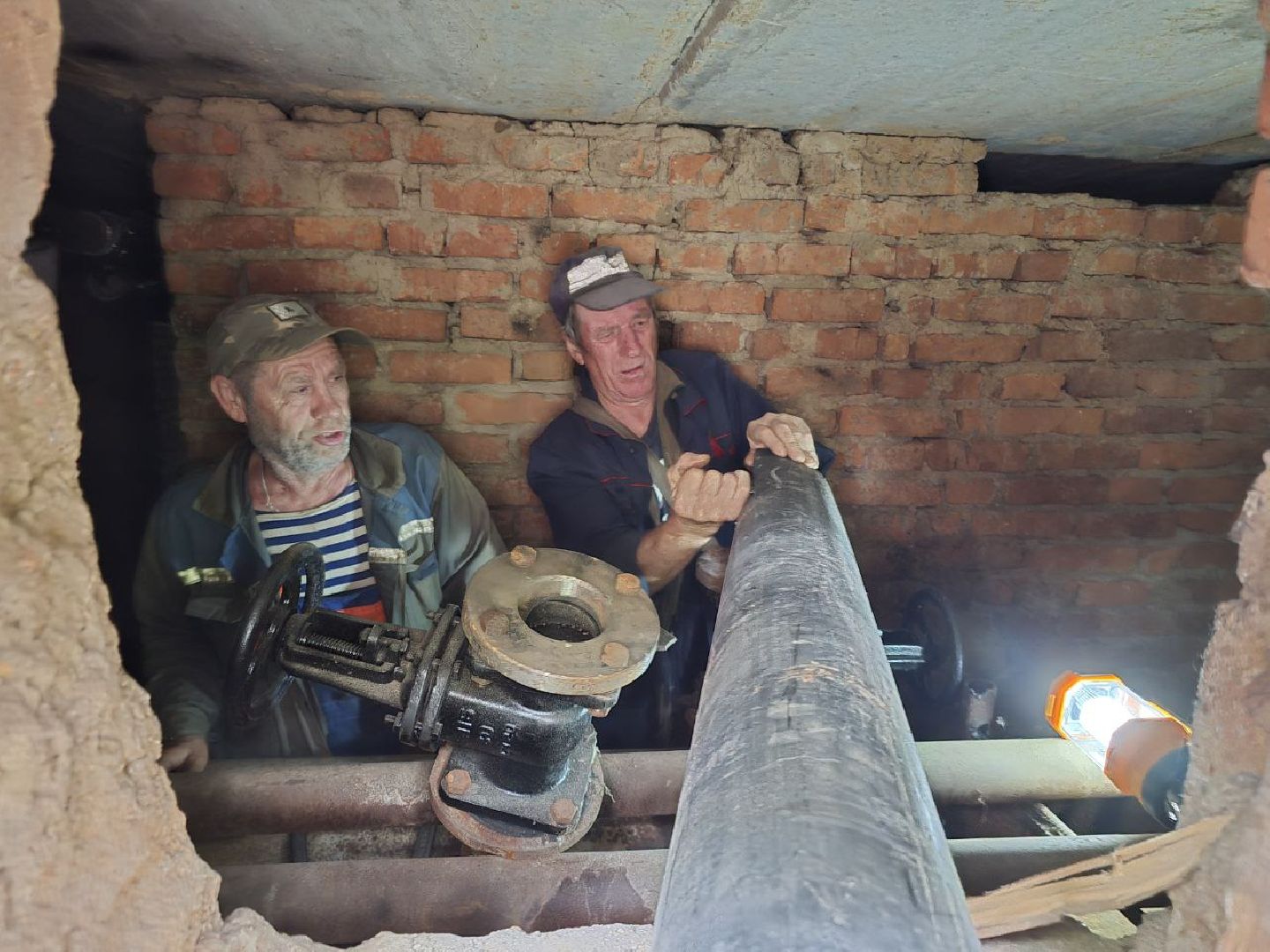 можайск, можайский муниципальный округ, подмосковье, жкх, аварийная теплотрасса , мособлтепло, отопительный сезон, подготовка к отопительному сезону,