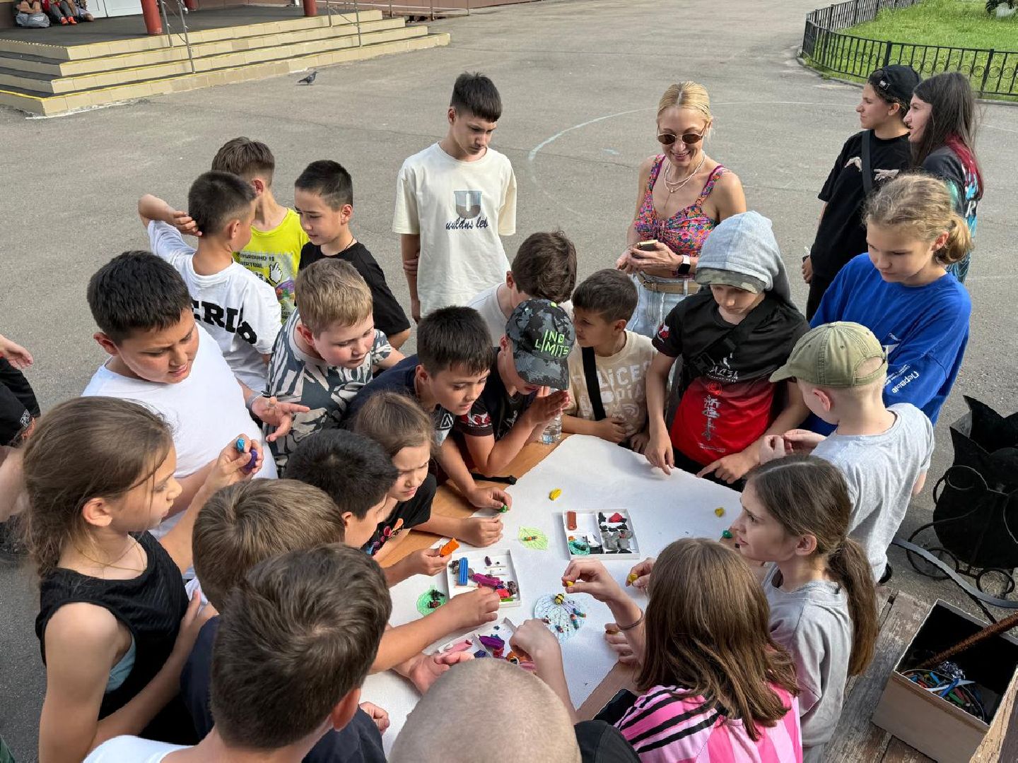 пушкинский округ, поселок, мастер-класс, насекомые, поделки из бумаги, дети, дом культуры, летняя площадка,