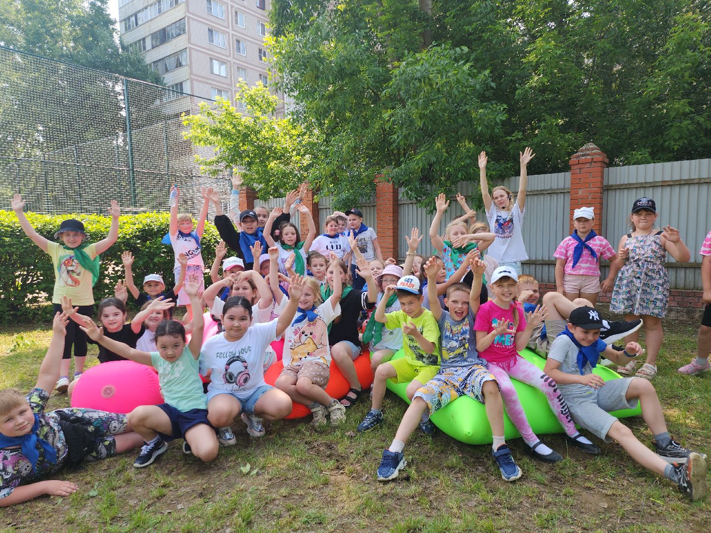 серпухов, подмосковье, детский лагерь, аниматор, ростовые куклы, каникулы, лагерь в школе,