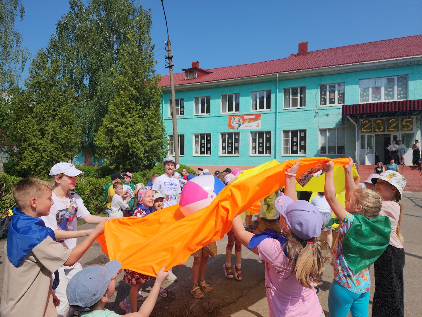 серпухов, подмосковье, детский лагерь, аниматор, ростовые куклы, каникулы, лагерь в школе,
