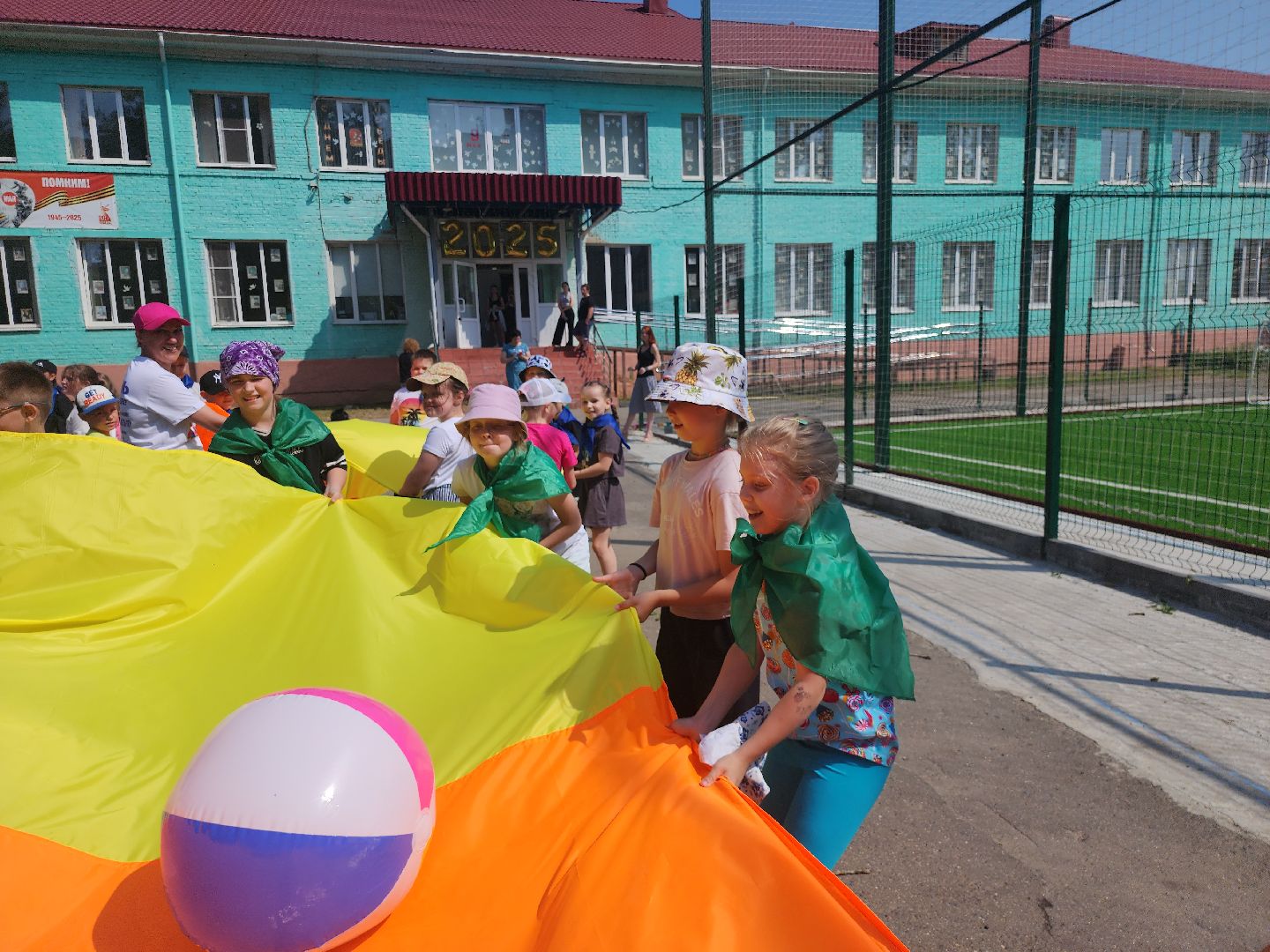 серпухов, подмосковье, детский лагерь, аниматор, ростовые куклы, каникулы, лагерь в школе,