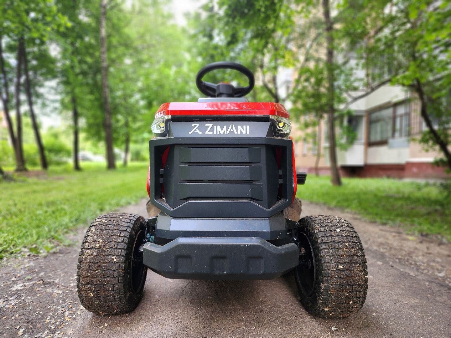 фрязино, покос травы, новая техника, мбу городское хозяйство, газонокосилка,