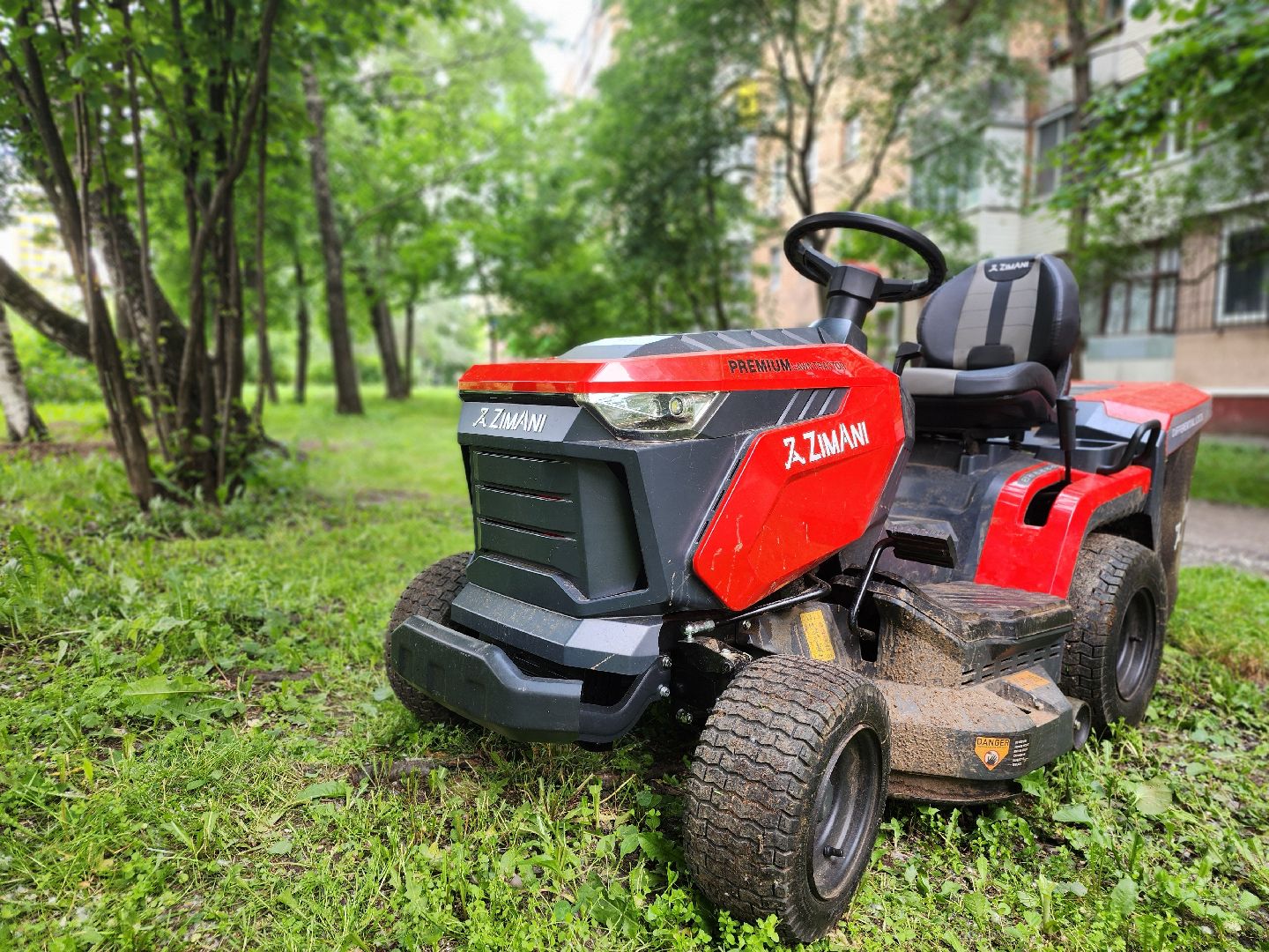 фрязино, покос травы, новая техника, мбу городское хозяйство, газонокосилка,