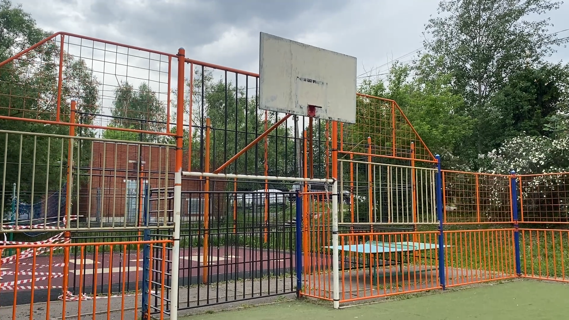 спорт во власихе, спортивная площадка, теннисный стол, баскетбольная площадка, спортплощадка власиха,