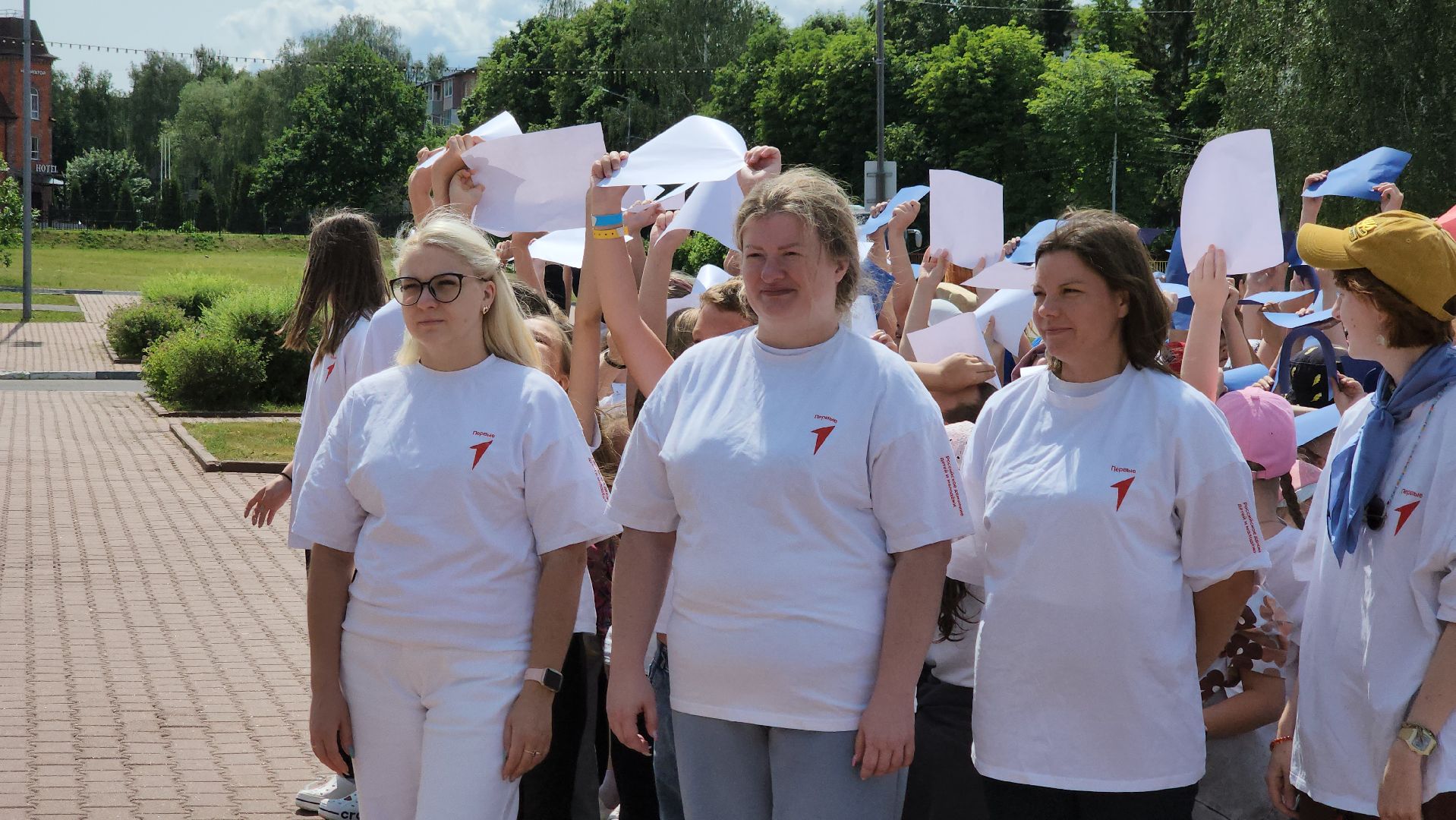 кашира, акция, флешмоб, движение первых, орлята россии, день россии,