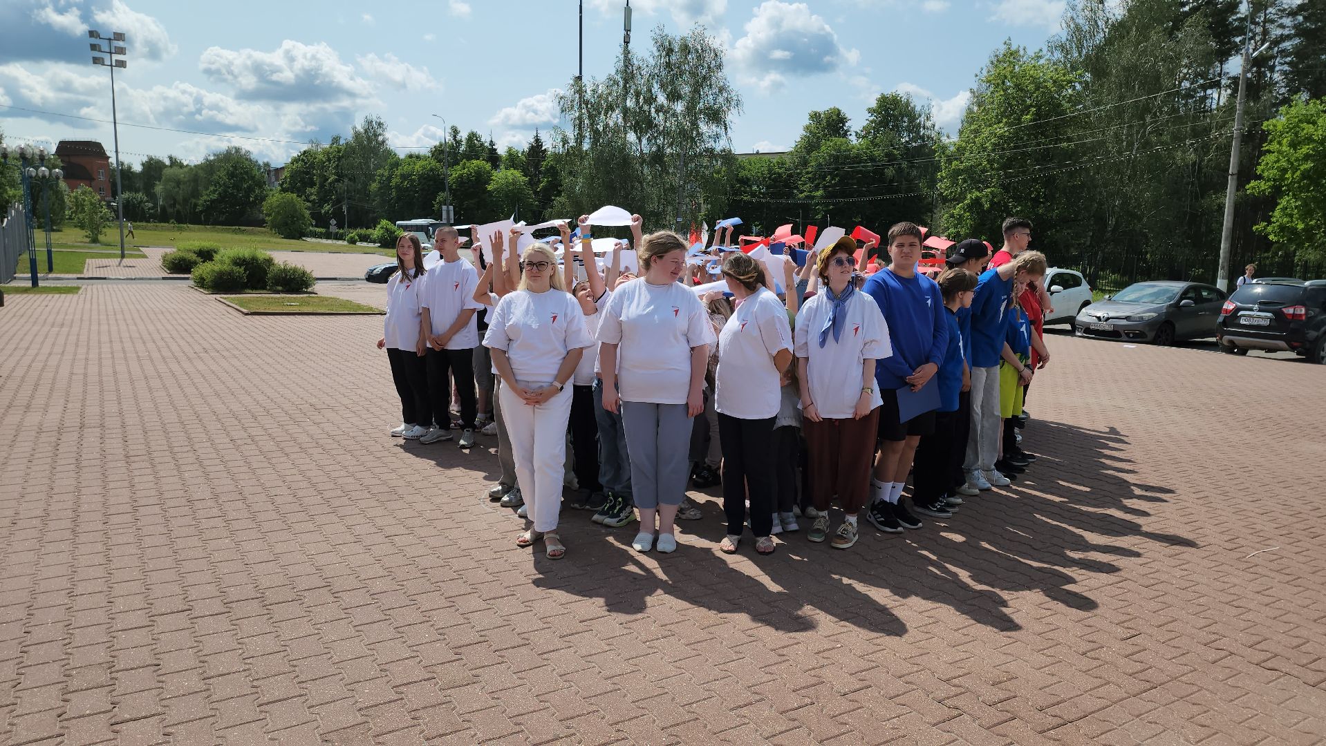 кашира, акция, флешмоб, движение первых, орлята россии, день россии,