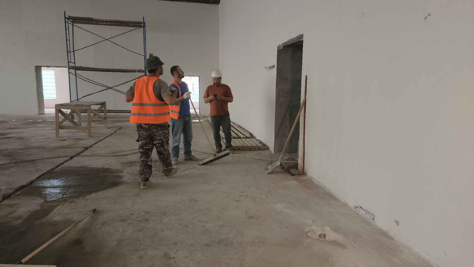 серпухов, подмосковье, заливка полов, капремонт дворца культуры,