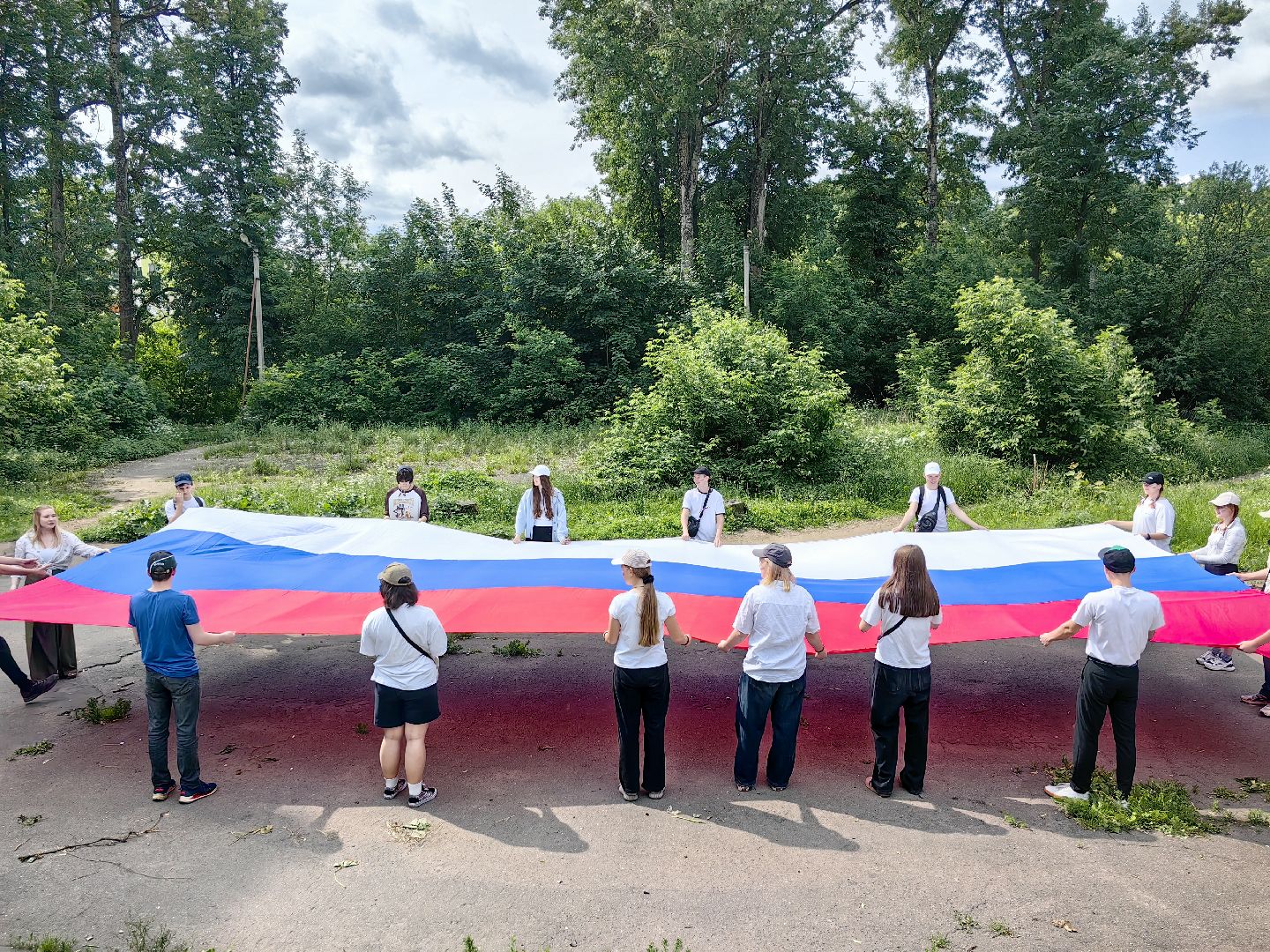 флешмоб, акция, день россии,  волонтеры, молодежь,