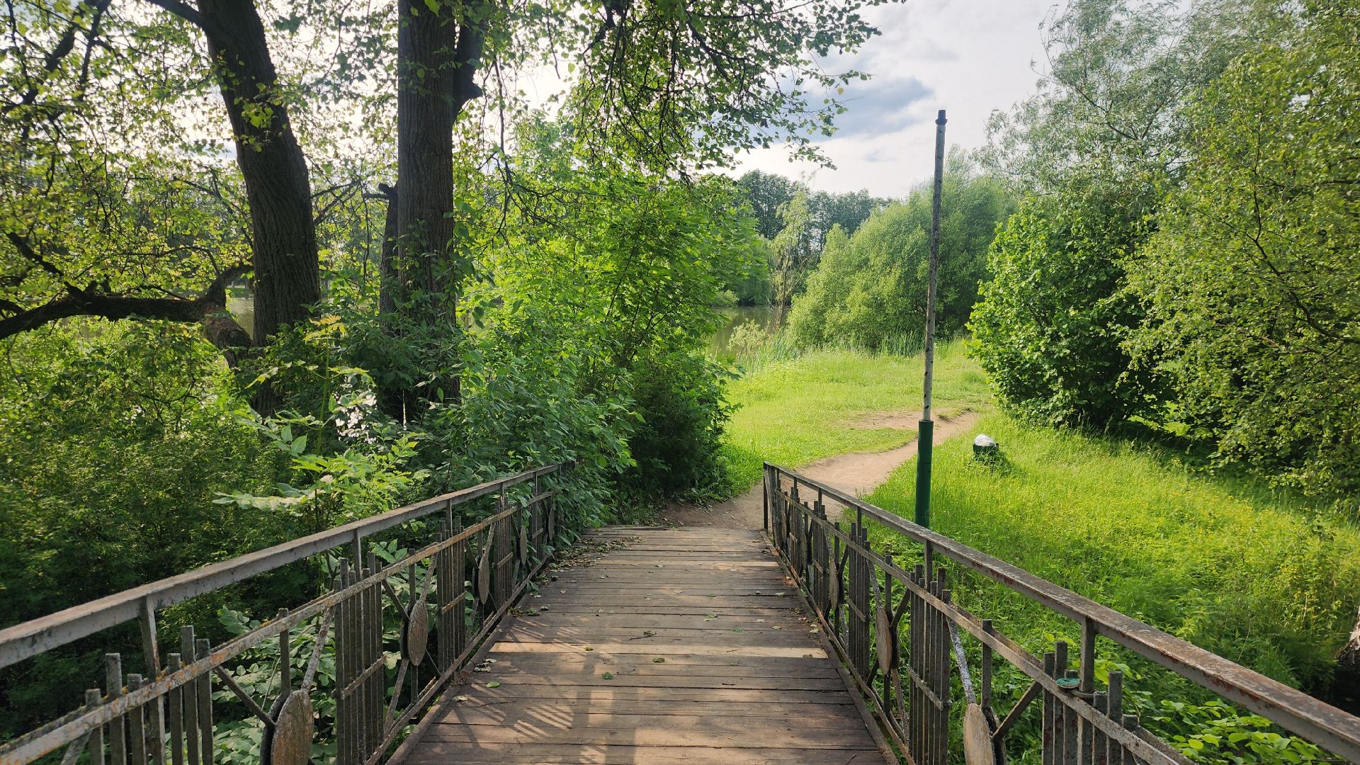 Туризм , Отдых на природе , Общество ,
