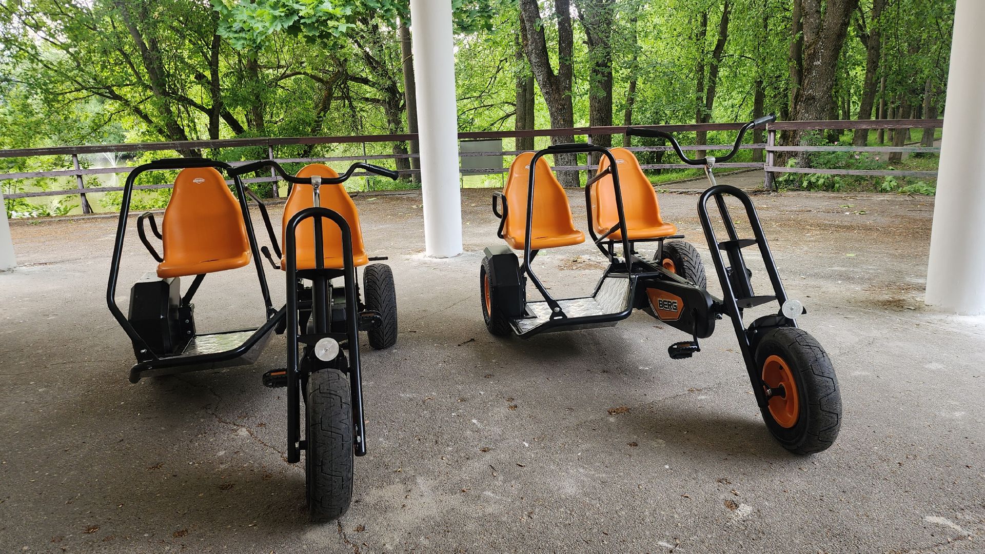 Туризм , Отдых на природе , Общество ,