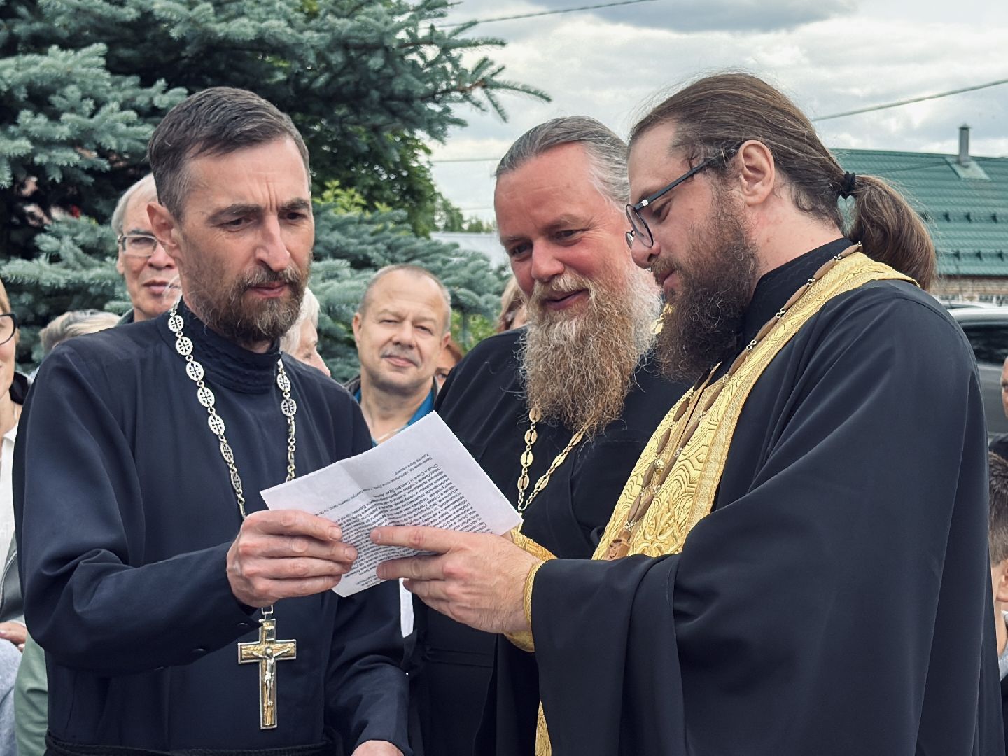 раменское, донино, новый памятник, монумент,  военные врачи, сво, пандемия,