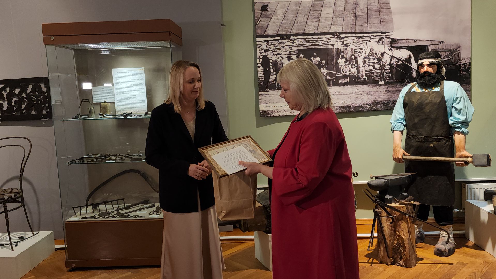 сергиев посад, конный двор, невьянские мастера,невьянский музей, уральская пизанская башня, башня демидовых, сергиево-посадский музей-заповедник,