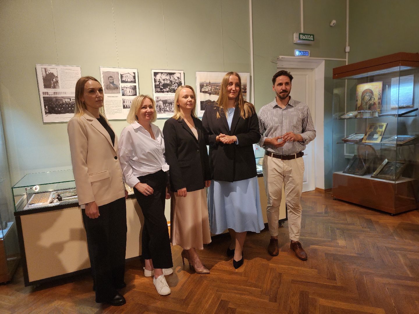 сергиев посад, конный двор, невьянские мастера,невьянский музей, уральская пизанская башня, башня демидовых, сергиево-посадский музей-заповедник,