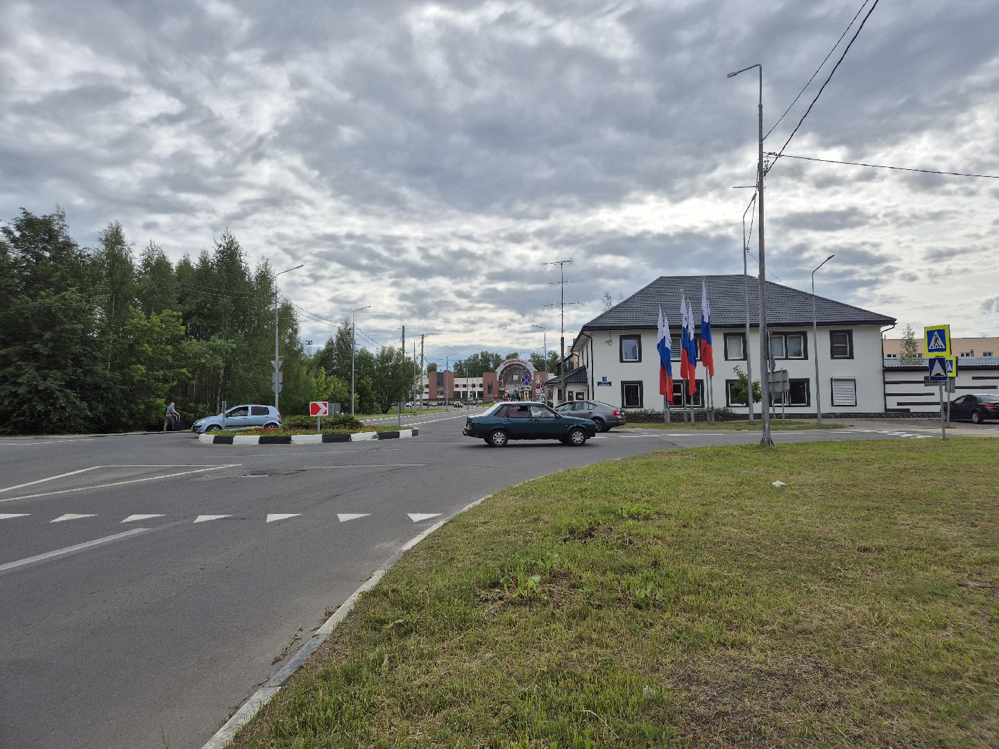 дубна, деньроссии, триколор, украшениедубны,