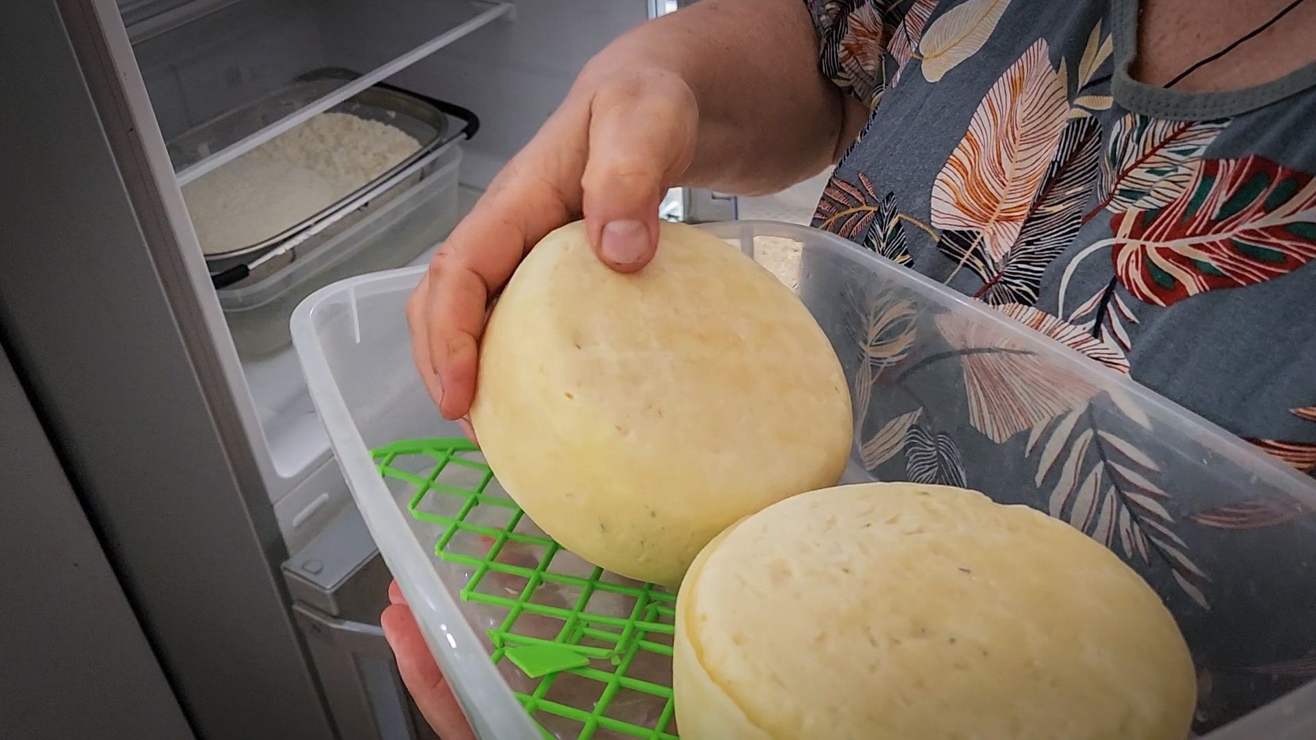 сыры из козьего молока, сыры ручной работы , экоферма Сотенка , раменский округ,