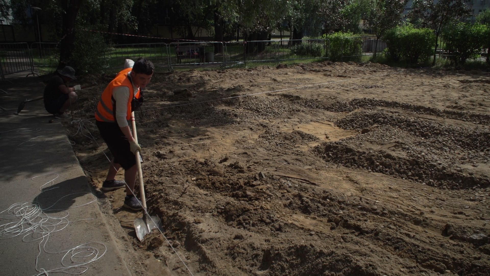 Реутов, парк, фабричный пруд, площадка для детей,