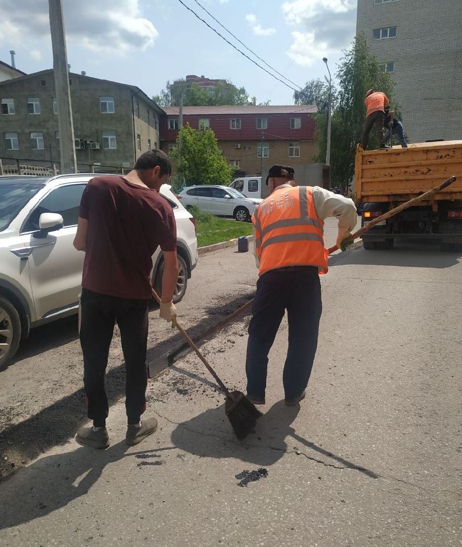 ивантеевка, вертикалки, ямочный ремонт, внутриквартальная дорога, проезд, ямы на дорогах, коммунальная служба,